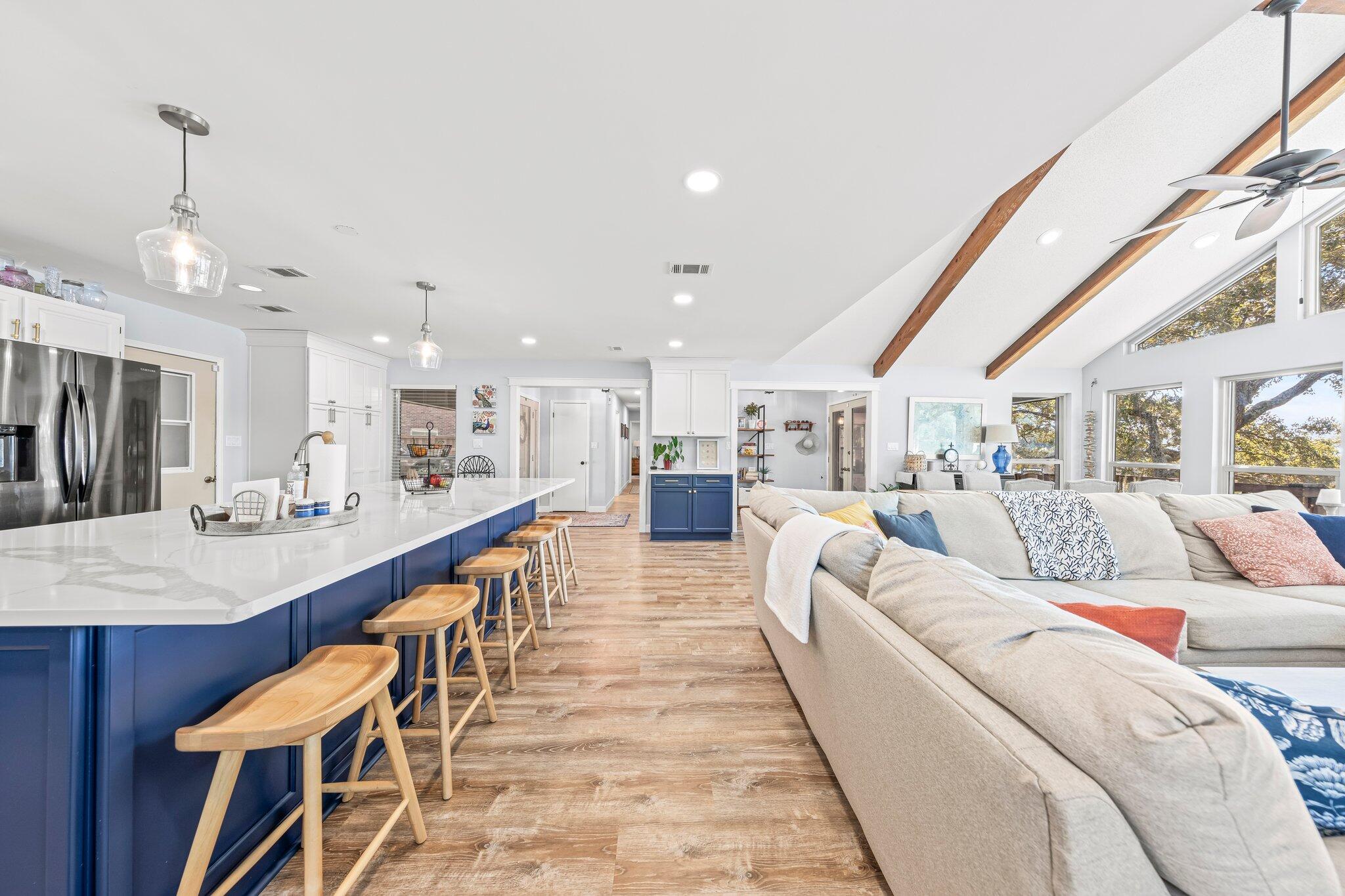 North Lake Pippin - Residential Lease