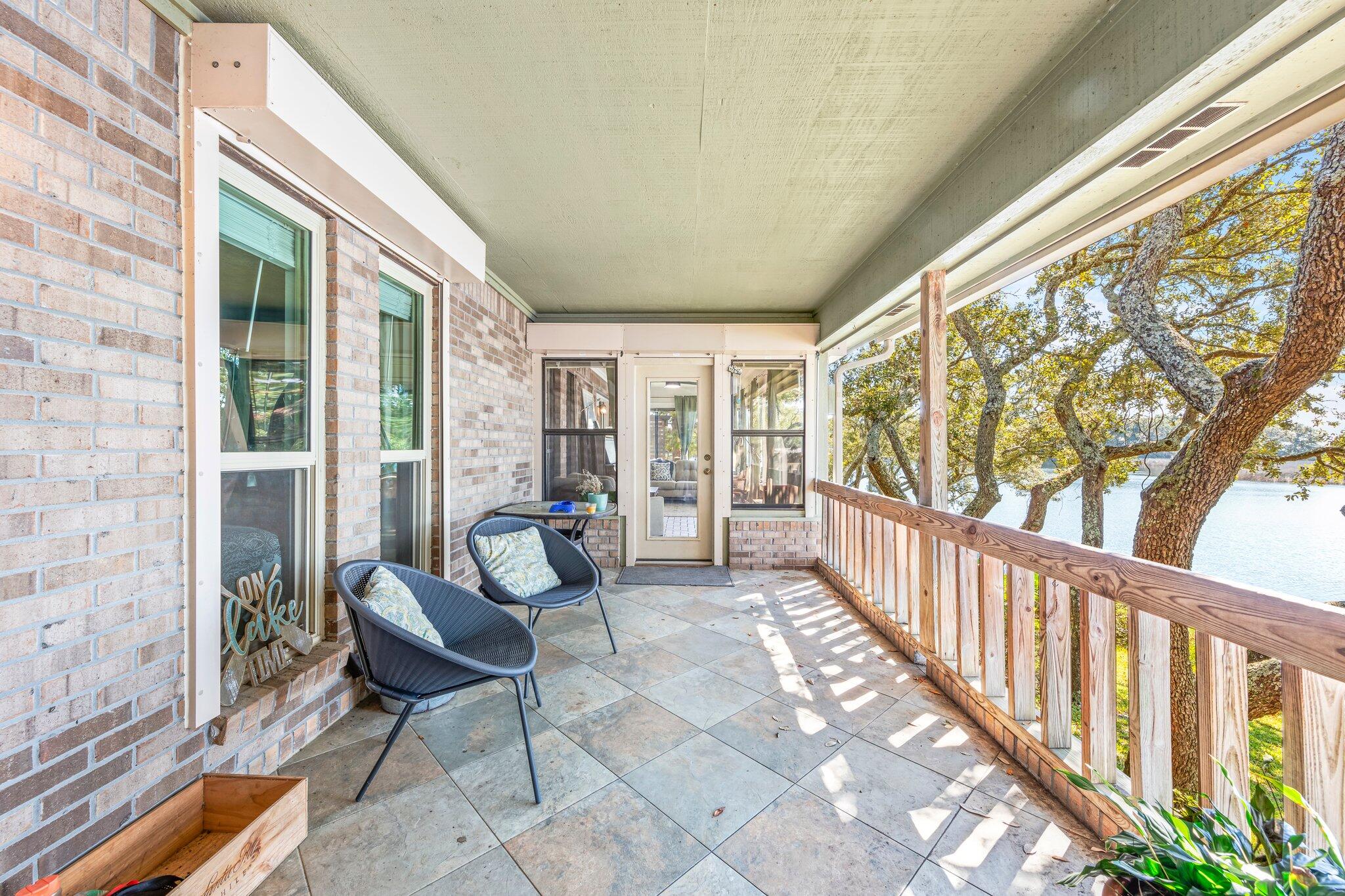 North Lake Pippin - Residential Lease