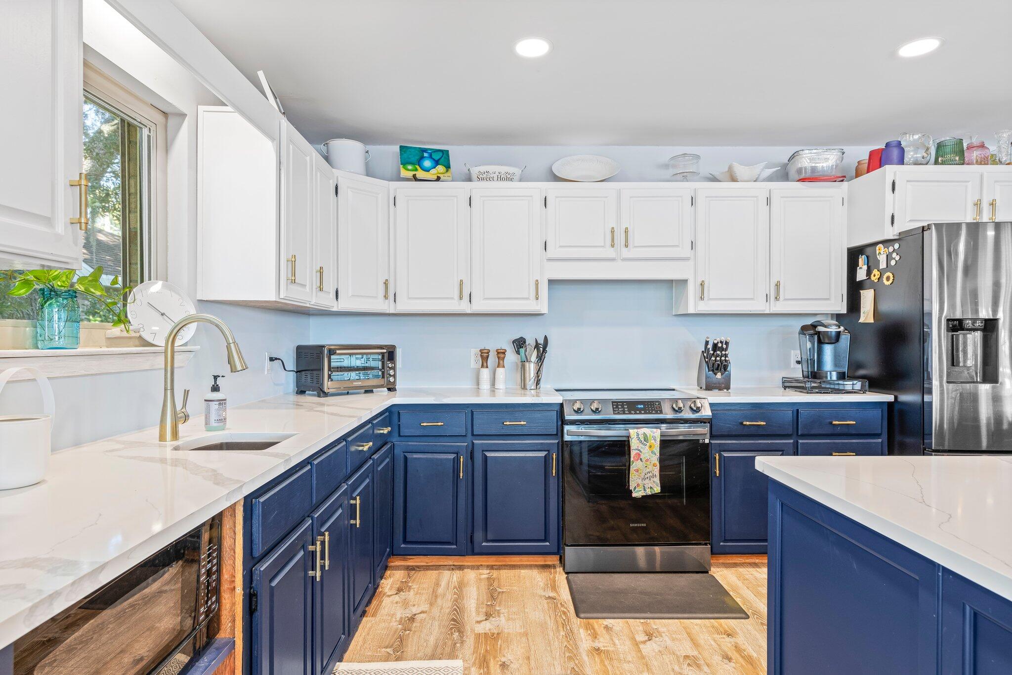 North Lake Pippin - Residential Lease