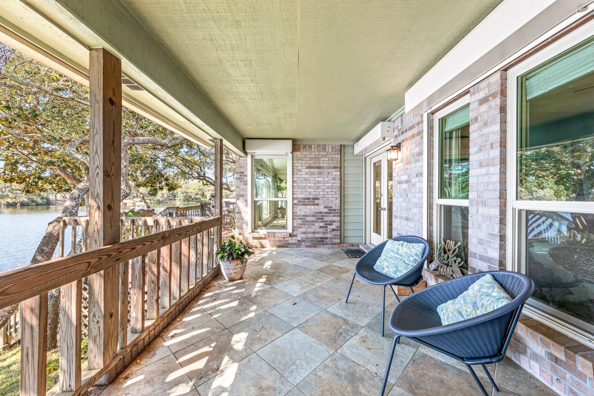 North Lake Pippin - Residential Lease