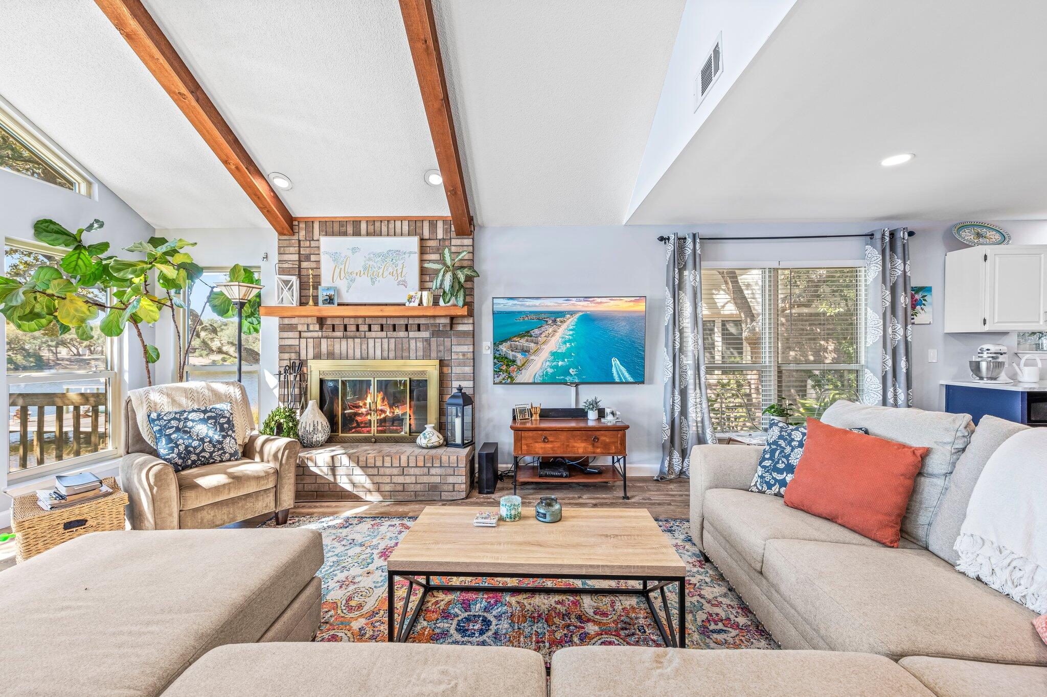 North Lake Pippin - Residential Lease