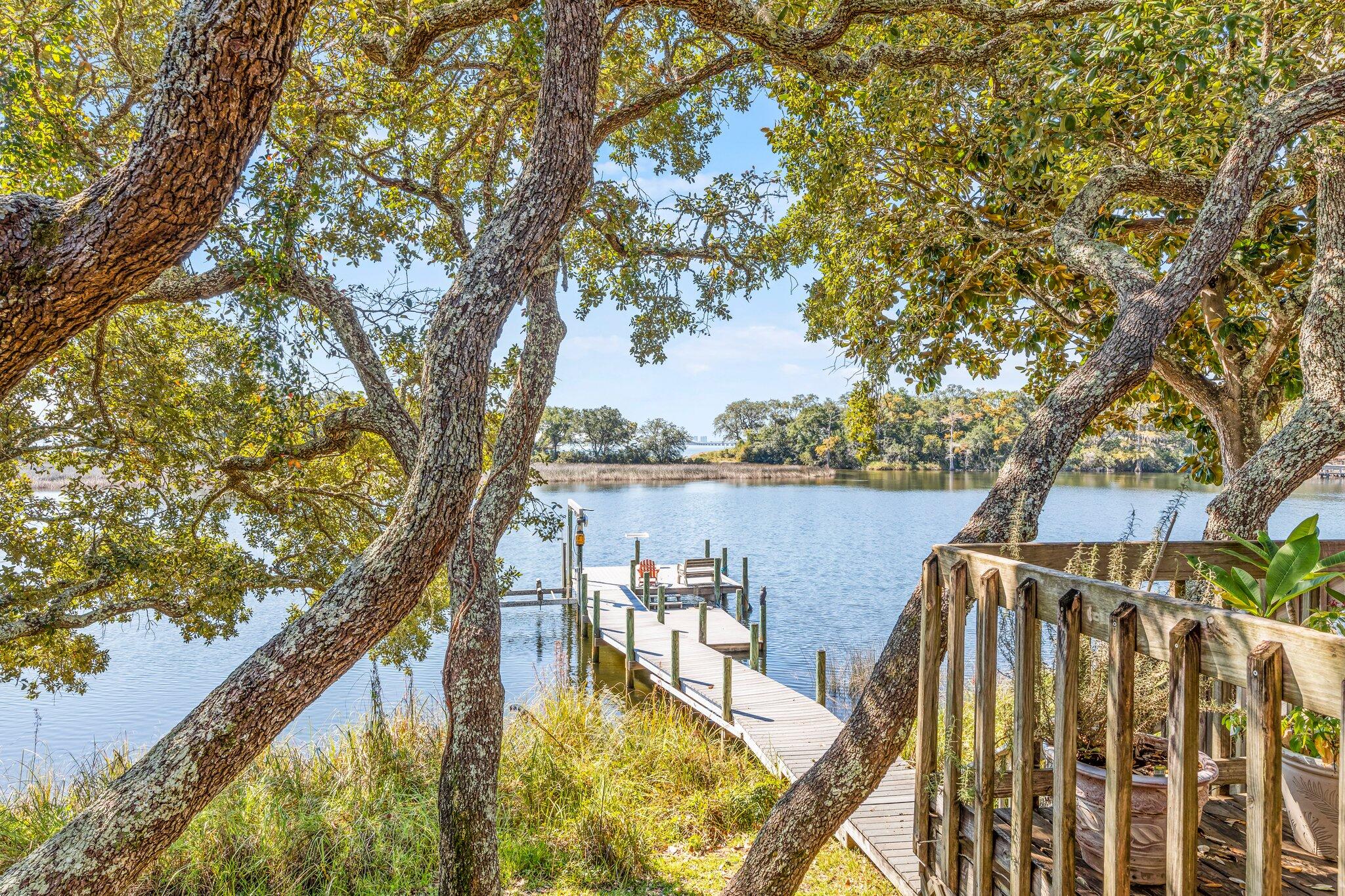 North Lake Pippin - Residential Lease