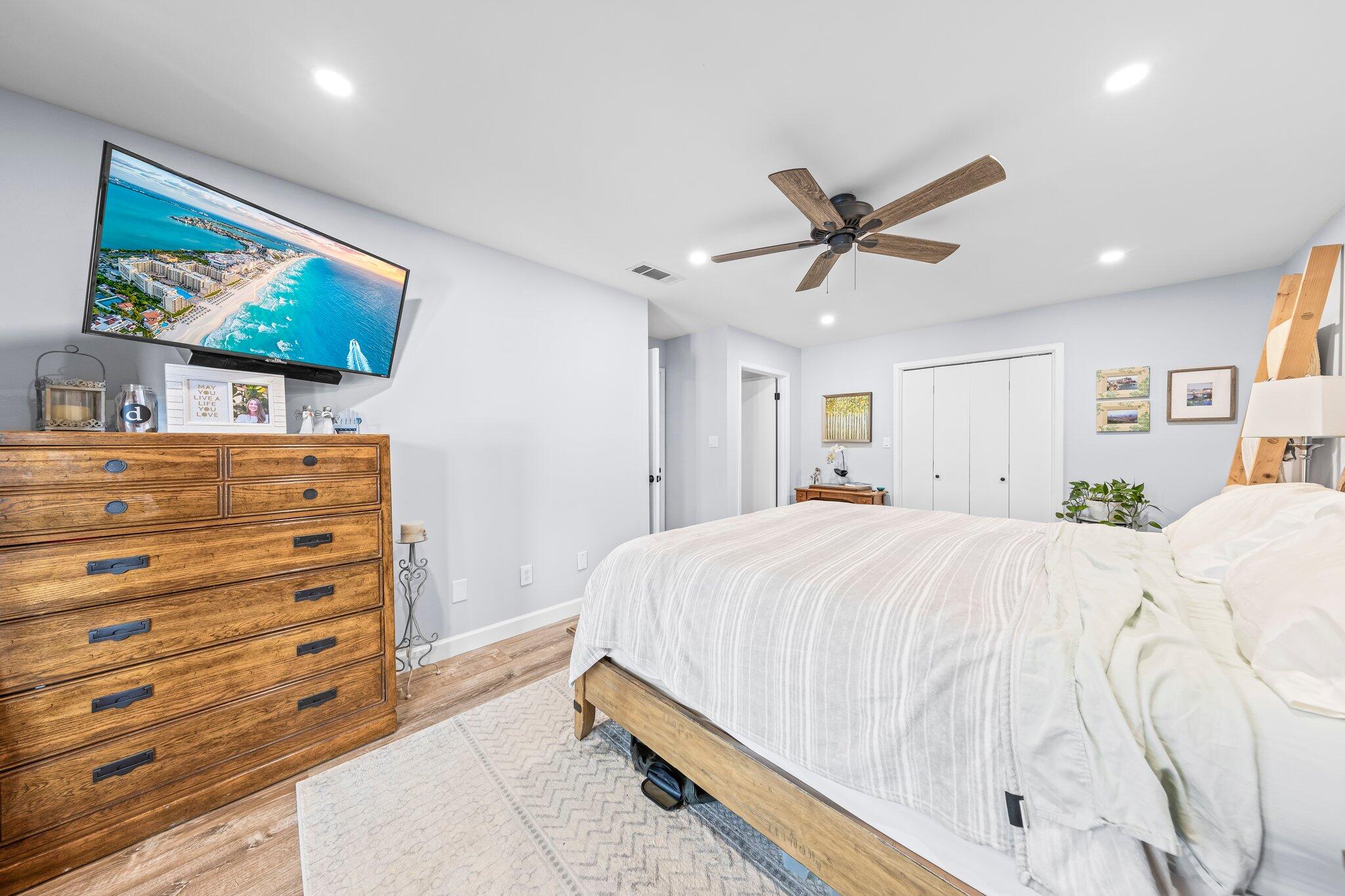 North Lake Pippin - Residential Lease