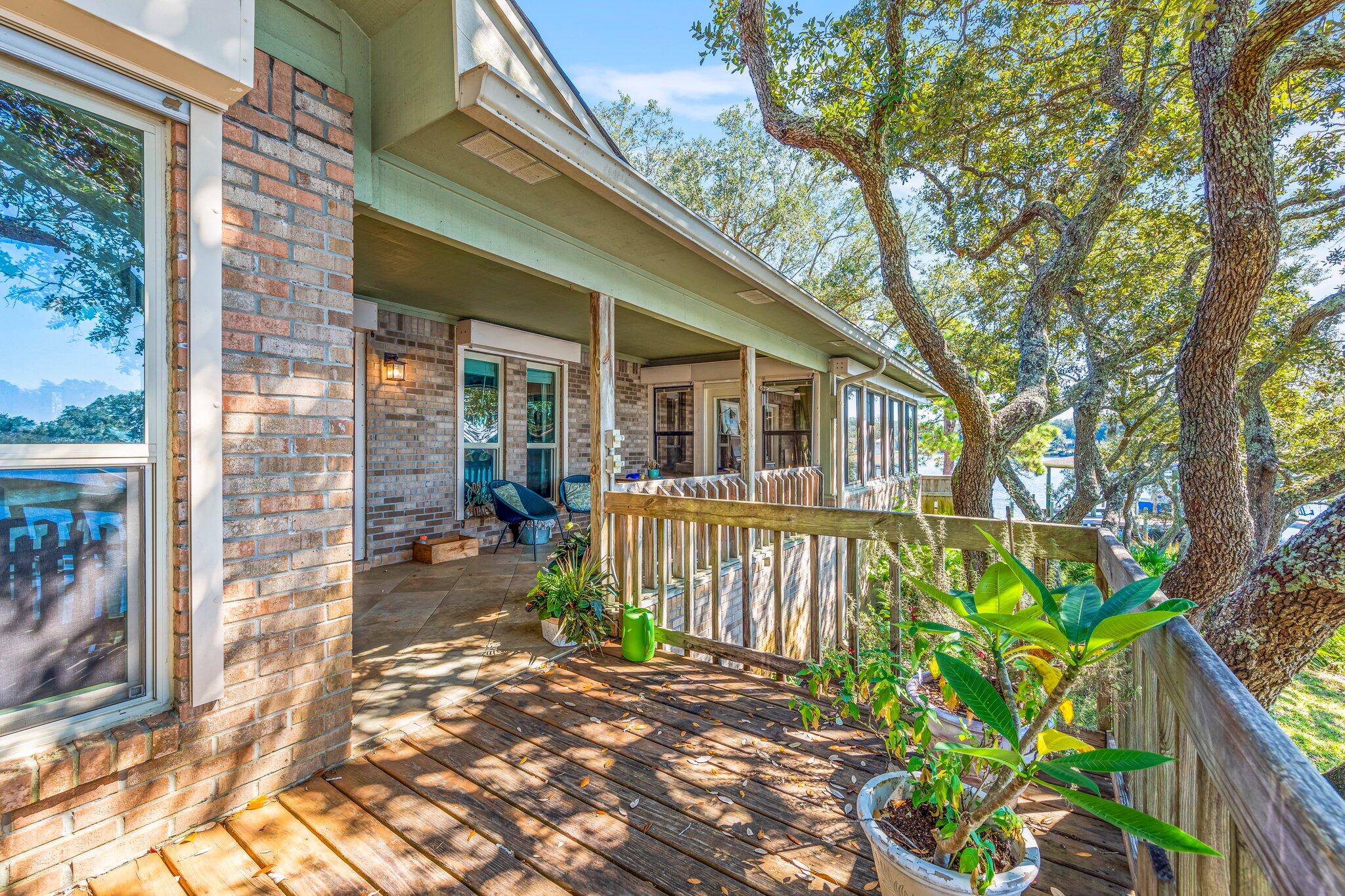 North Lake Pippin - Residential Lease