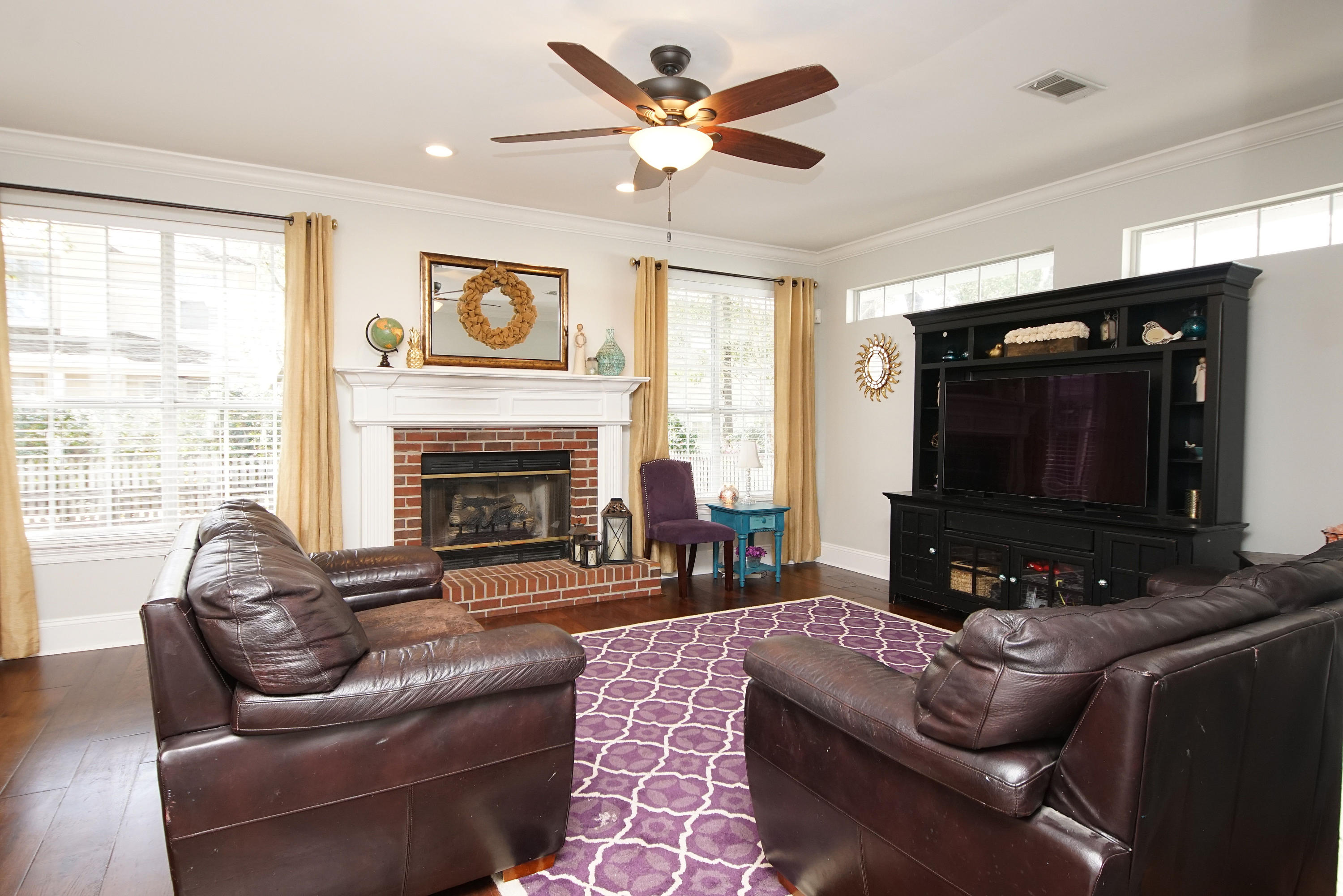 BOLTON'S LANDING - Residential