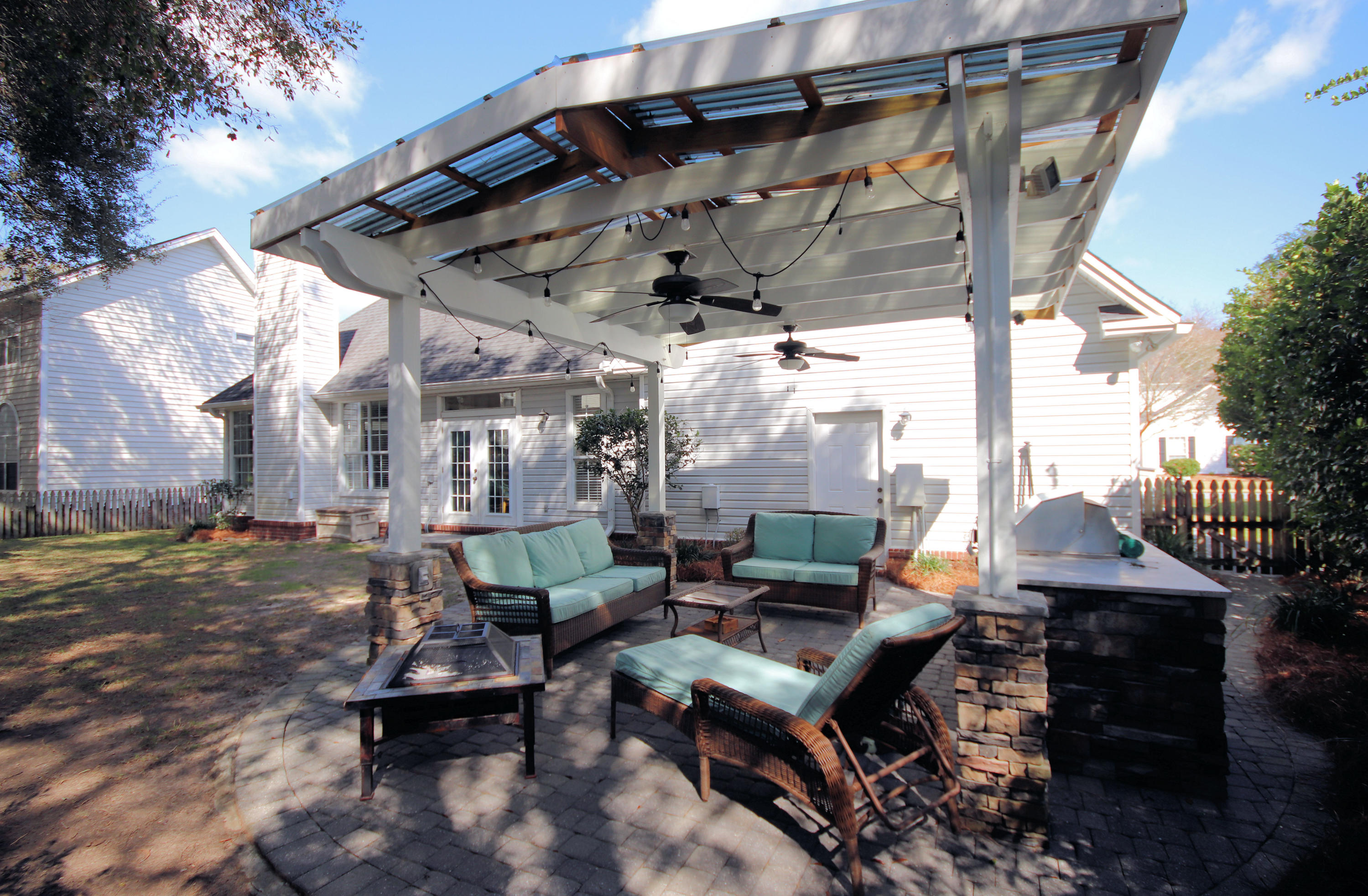 BOLTON'S LANDING - Residential