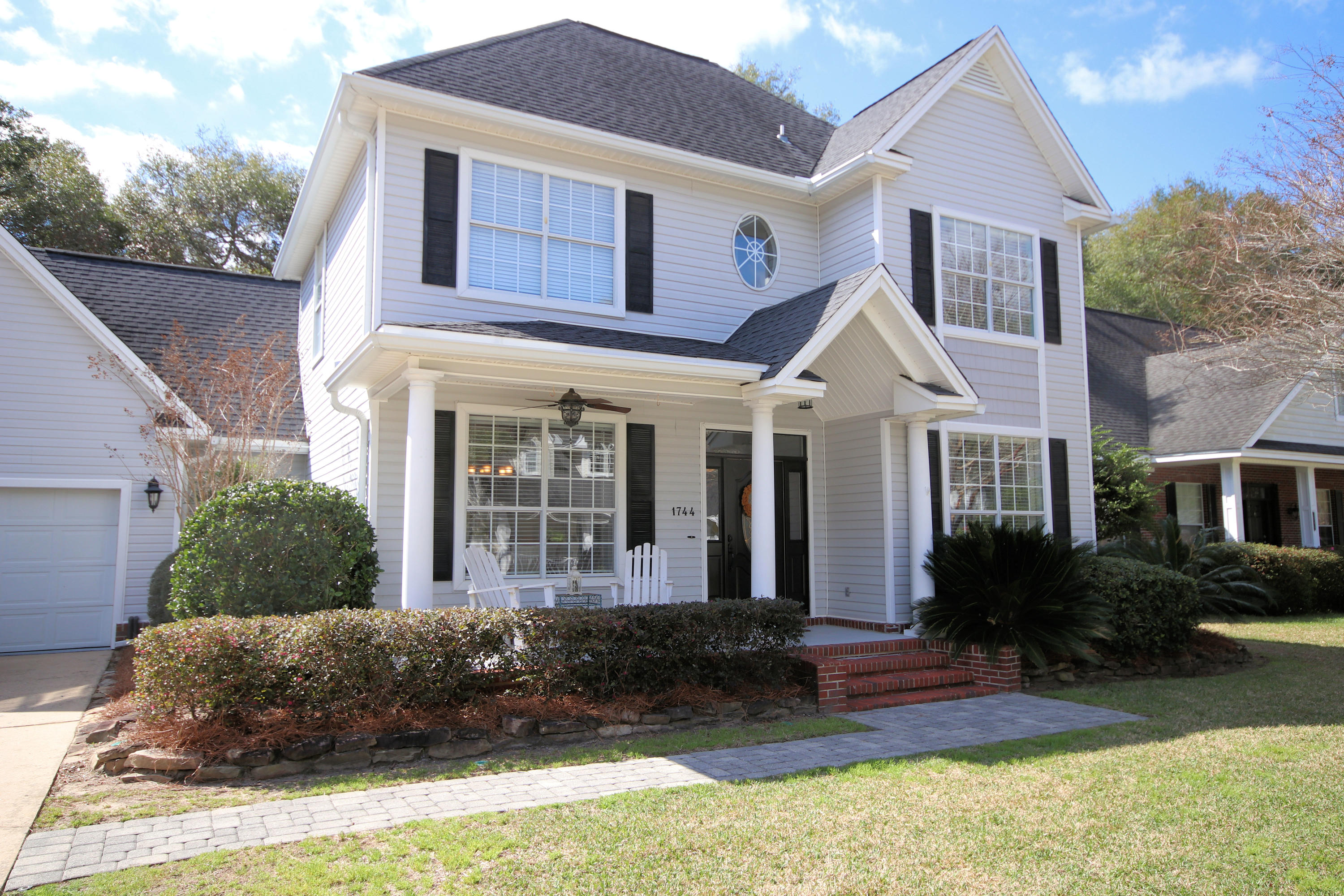 BOLTON'S LANDING - Residential