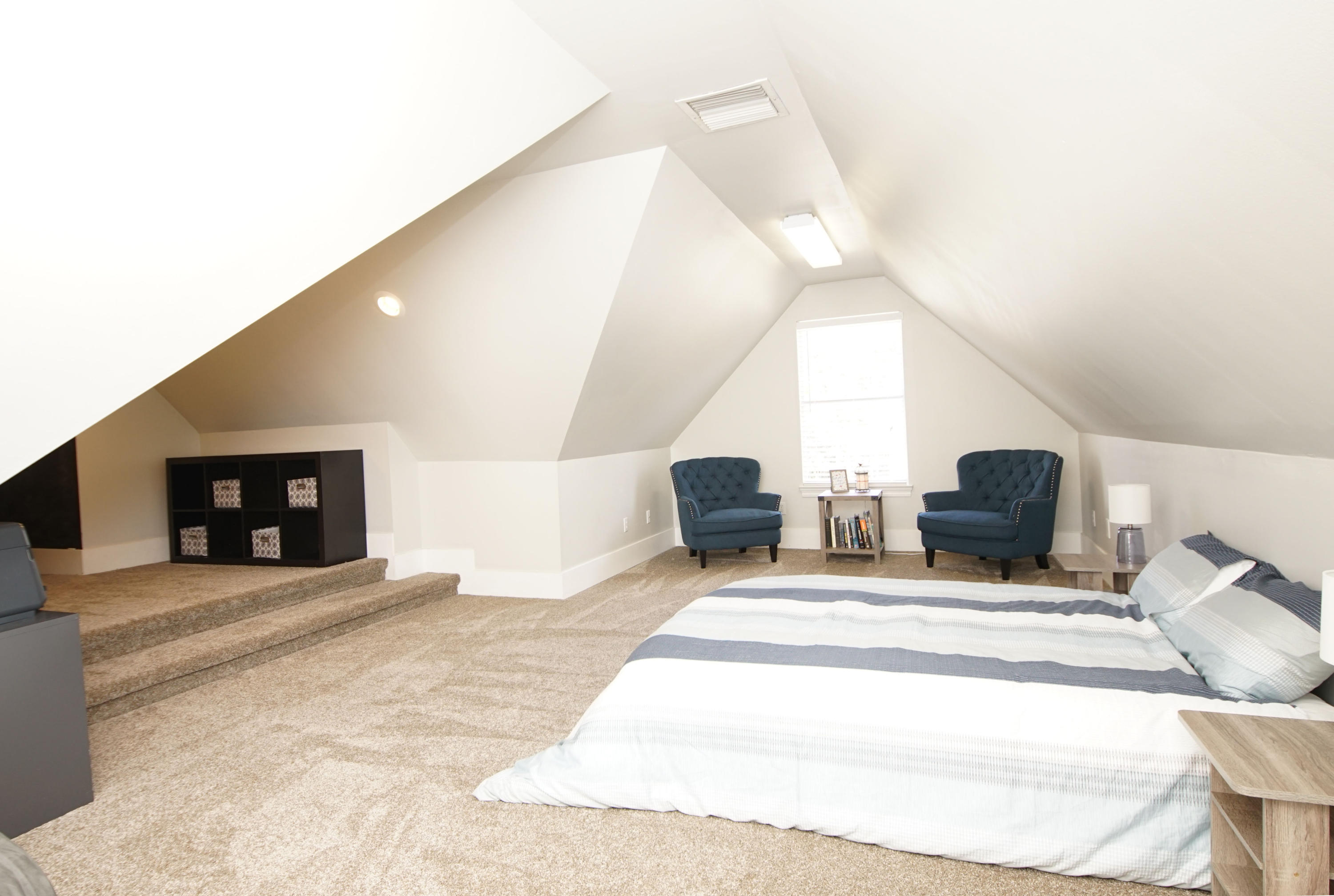 BOLTON'S LANDING - Residential