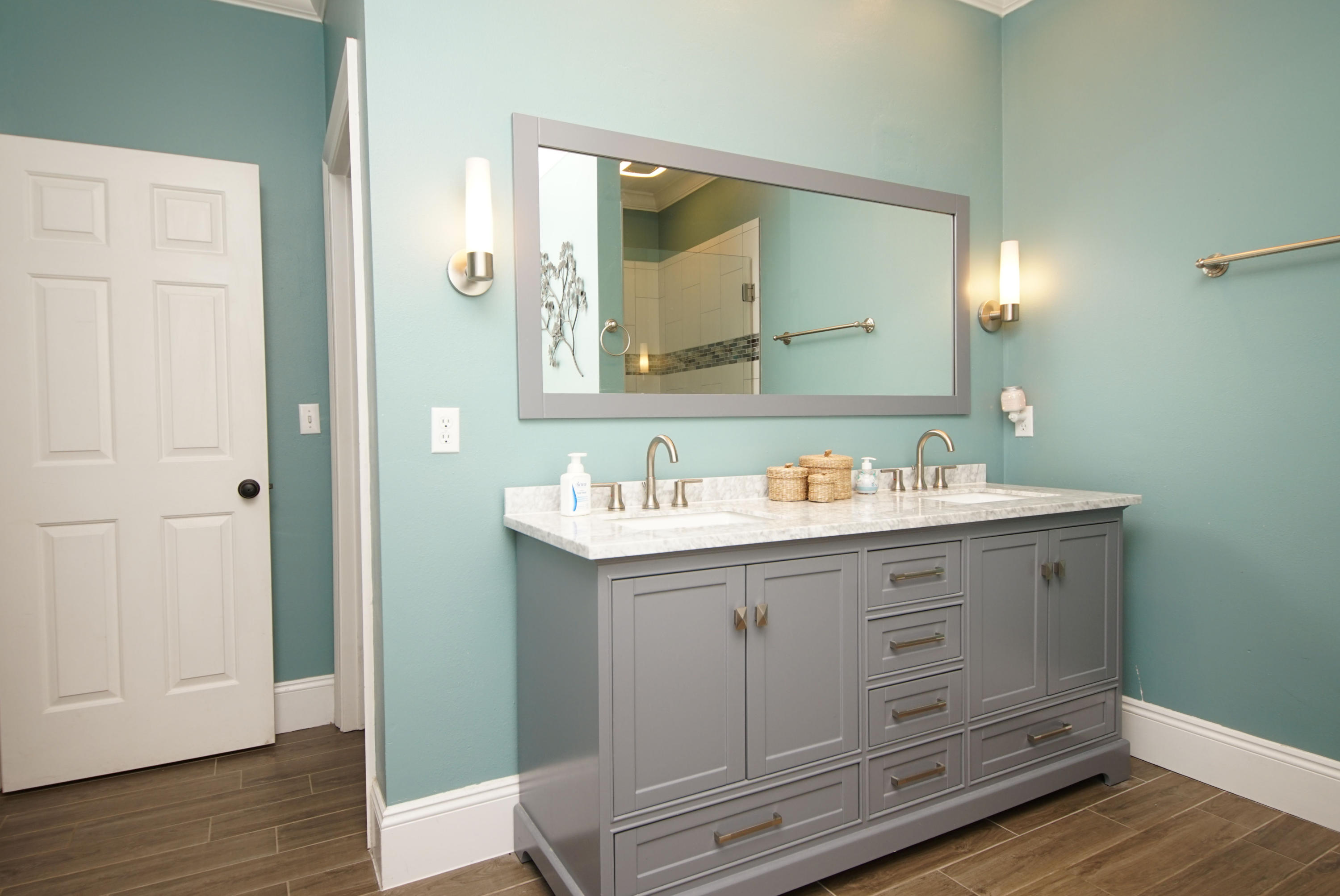 BOLTON'S LANDING - Residential