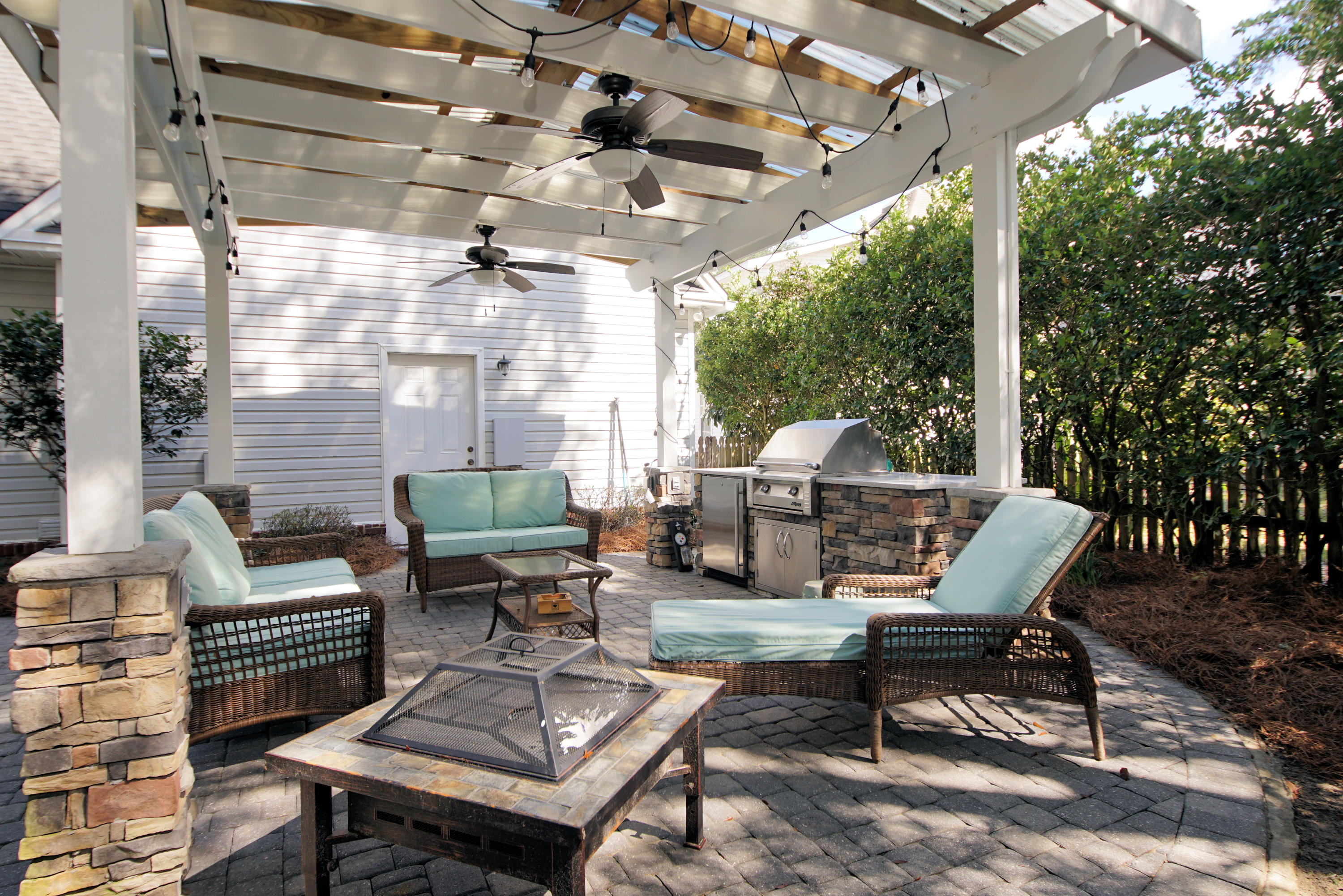 BOLTON'S LANDING - Residential