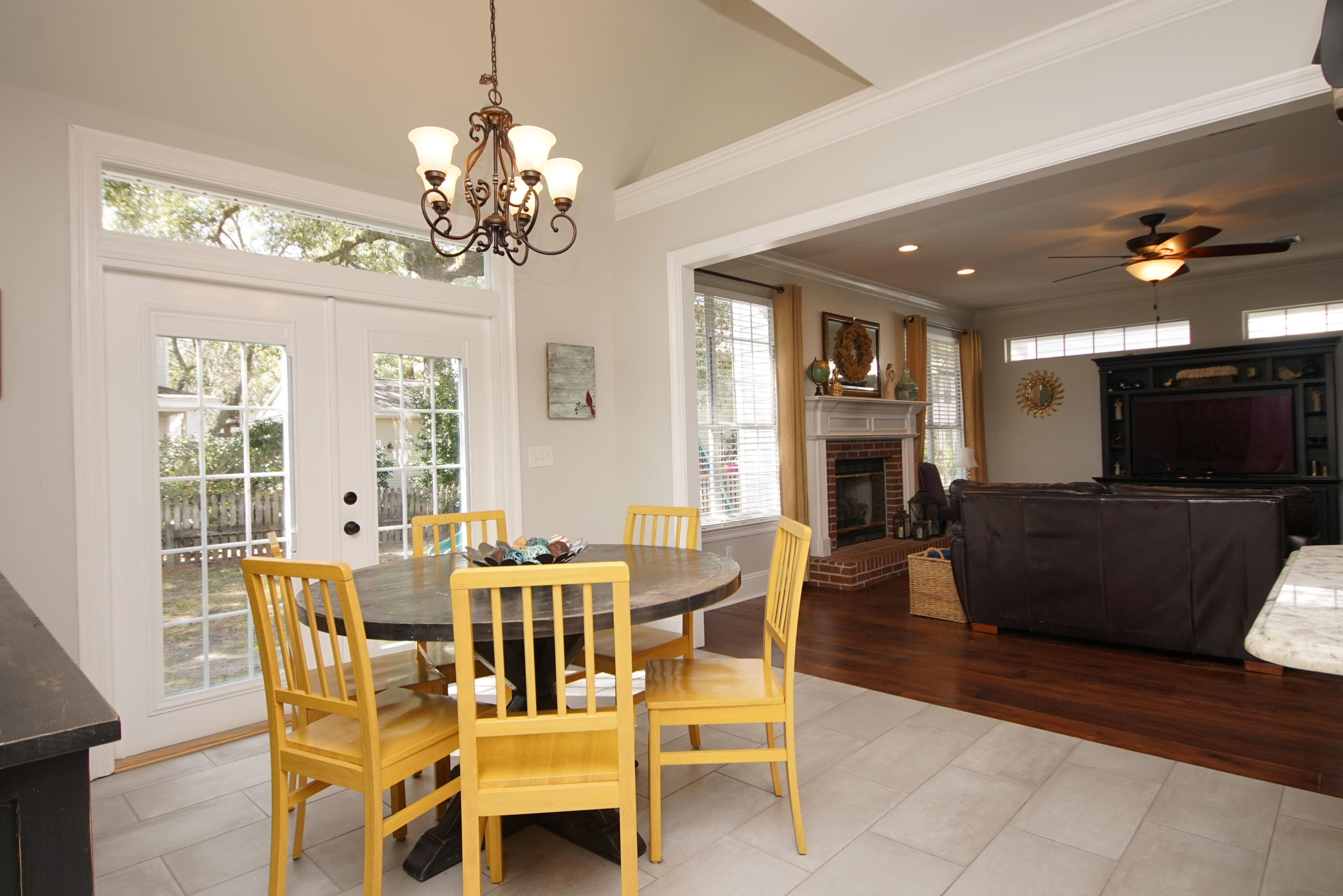 BOLTON'S LANDING - Residential