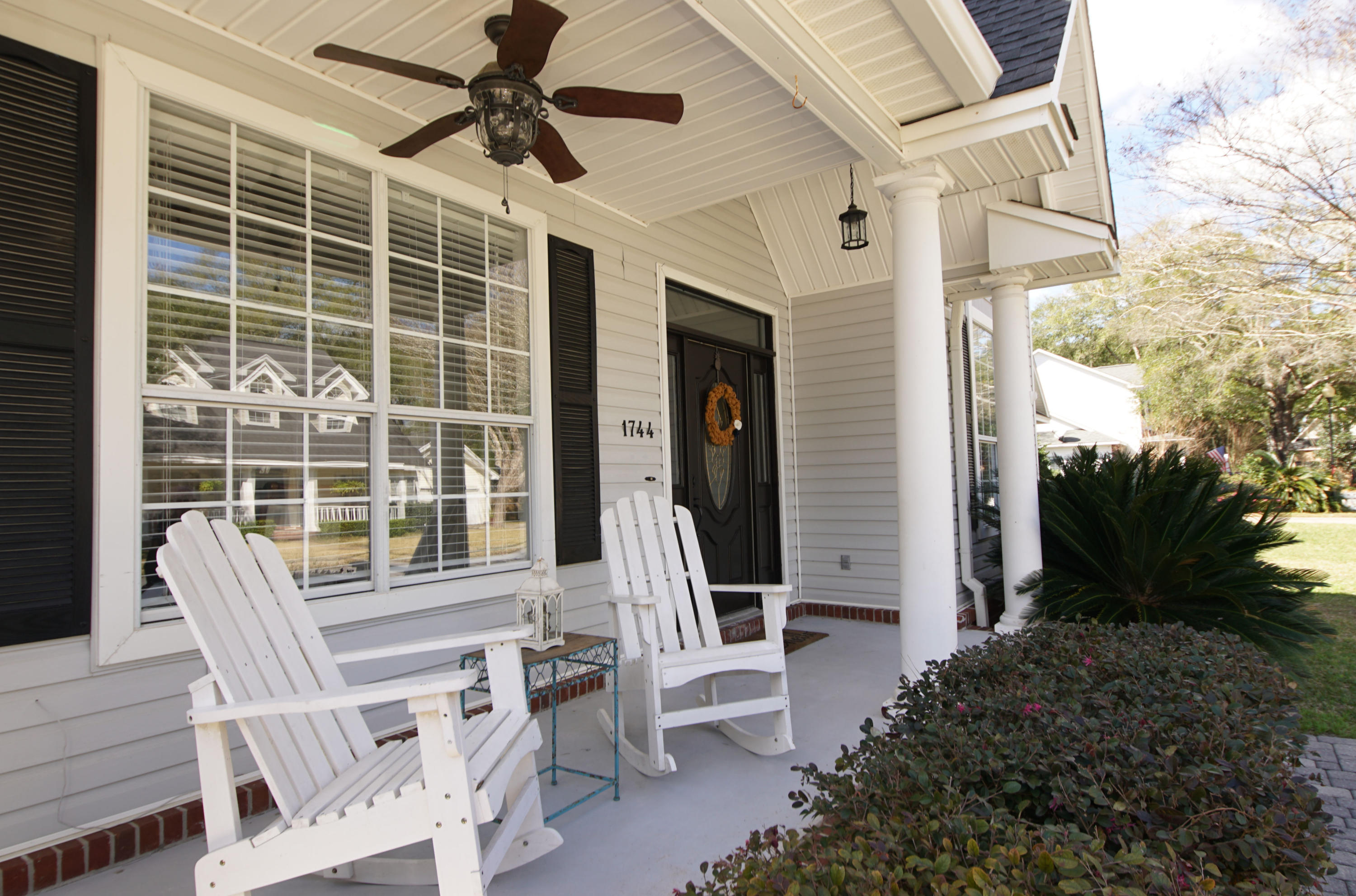 BOLTON'S LANDING - Residential