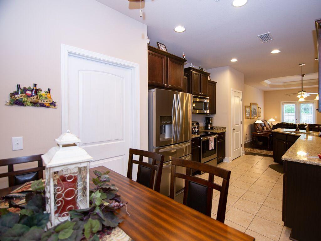 LAGRANGE LANDING - Residential