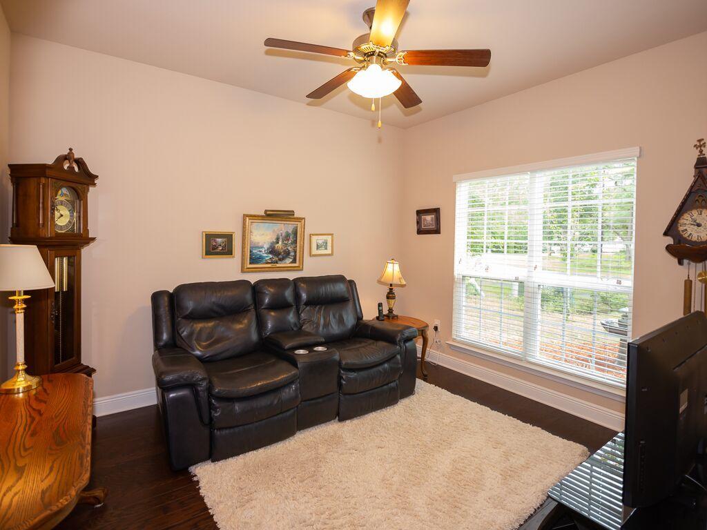 LAGRANGE LANDING - Residential