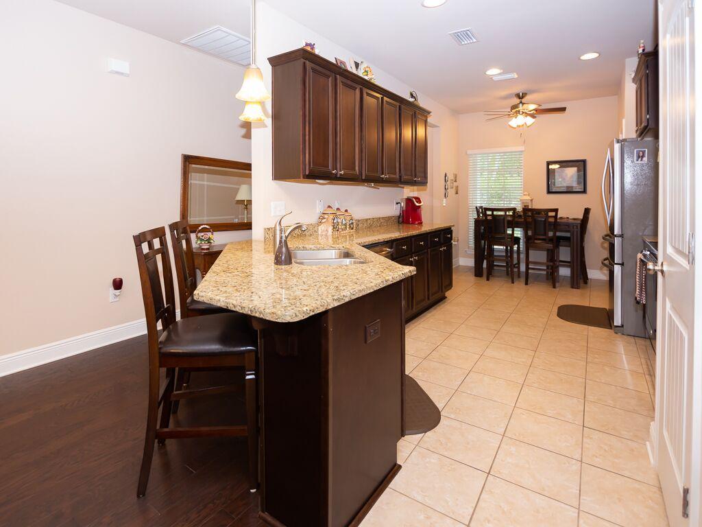 LAGRANGE LANDING - Residential