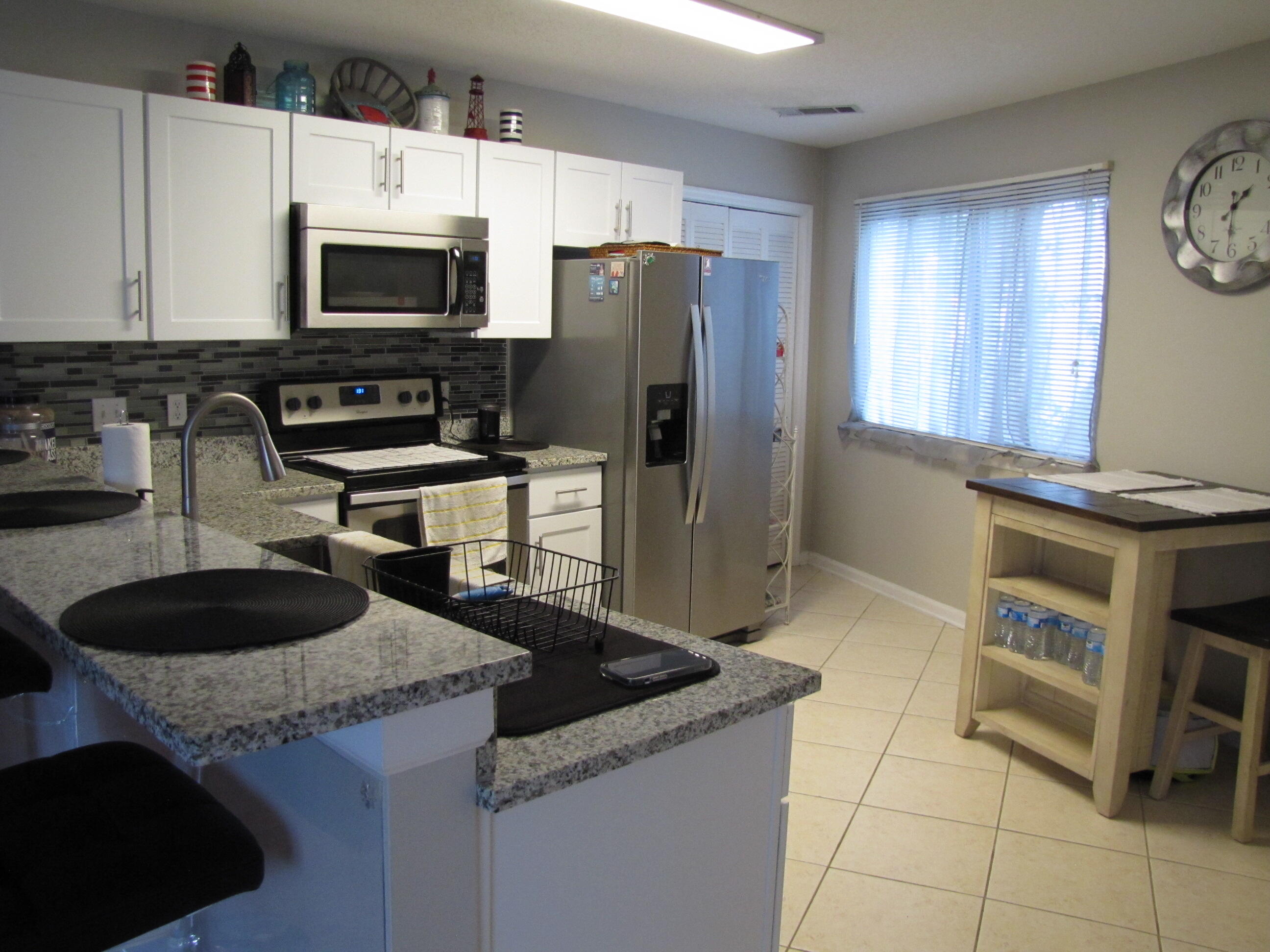 CRYSTAL VILLAGE II CONDO PH 1 - Residential