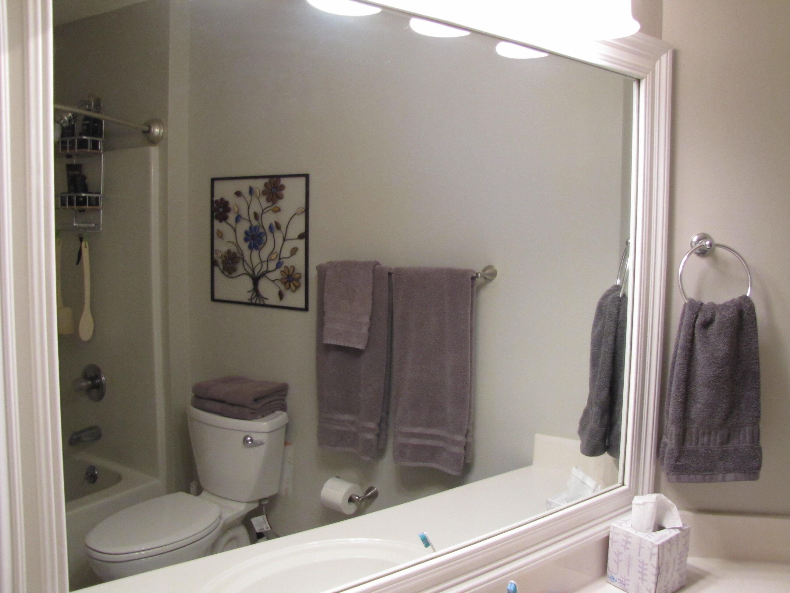 CRYSTAL VILLAGE II CONDO PH 1 - Residential