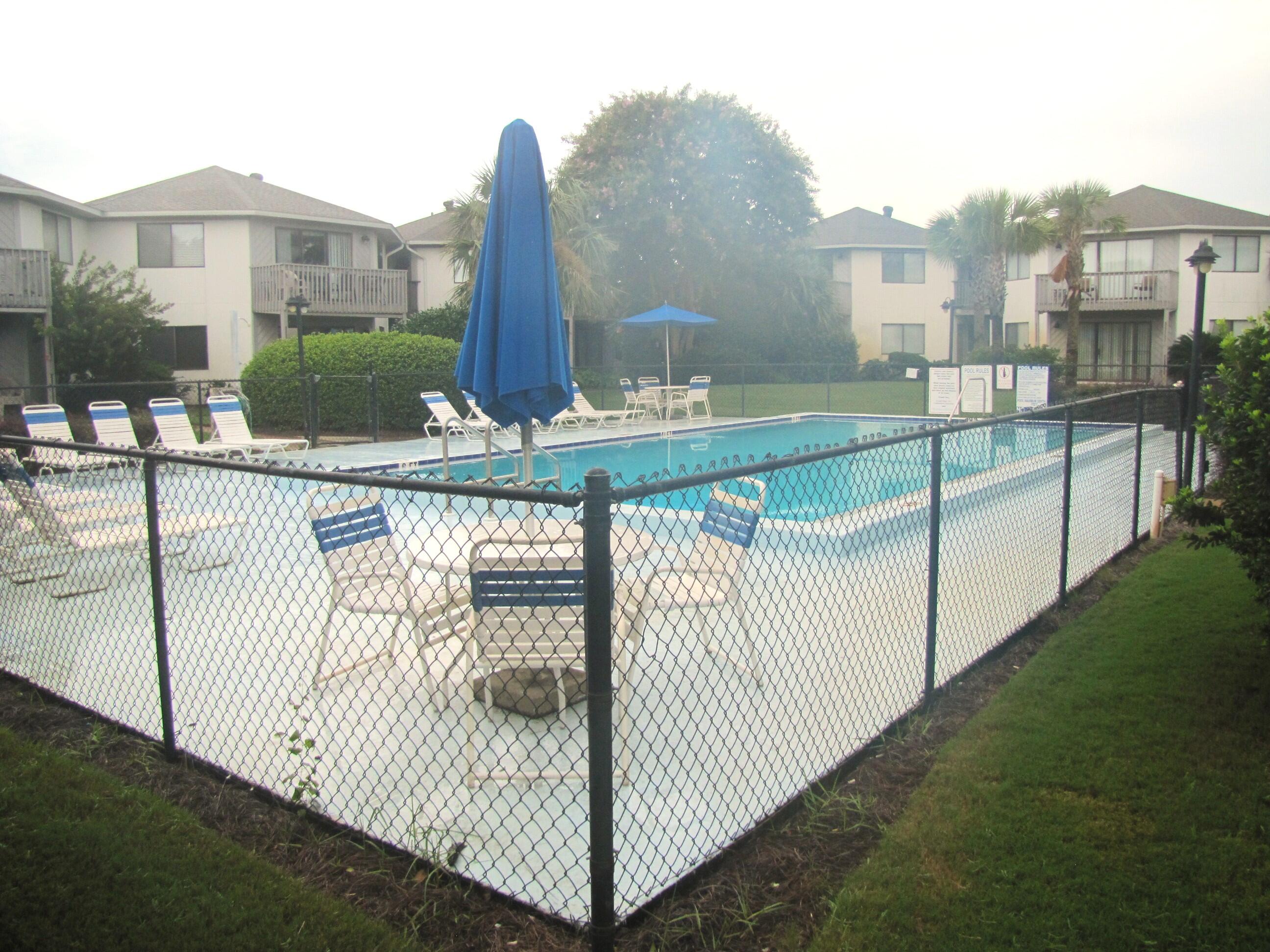 CRYSTAL VILLAGE II CONDO PH 1 - Residential