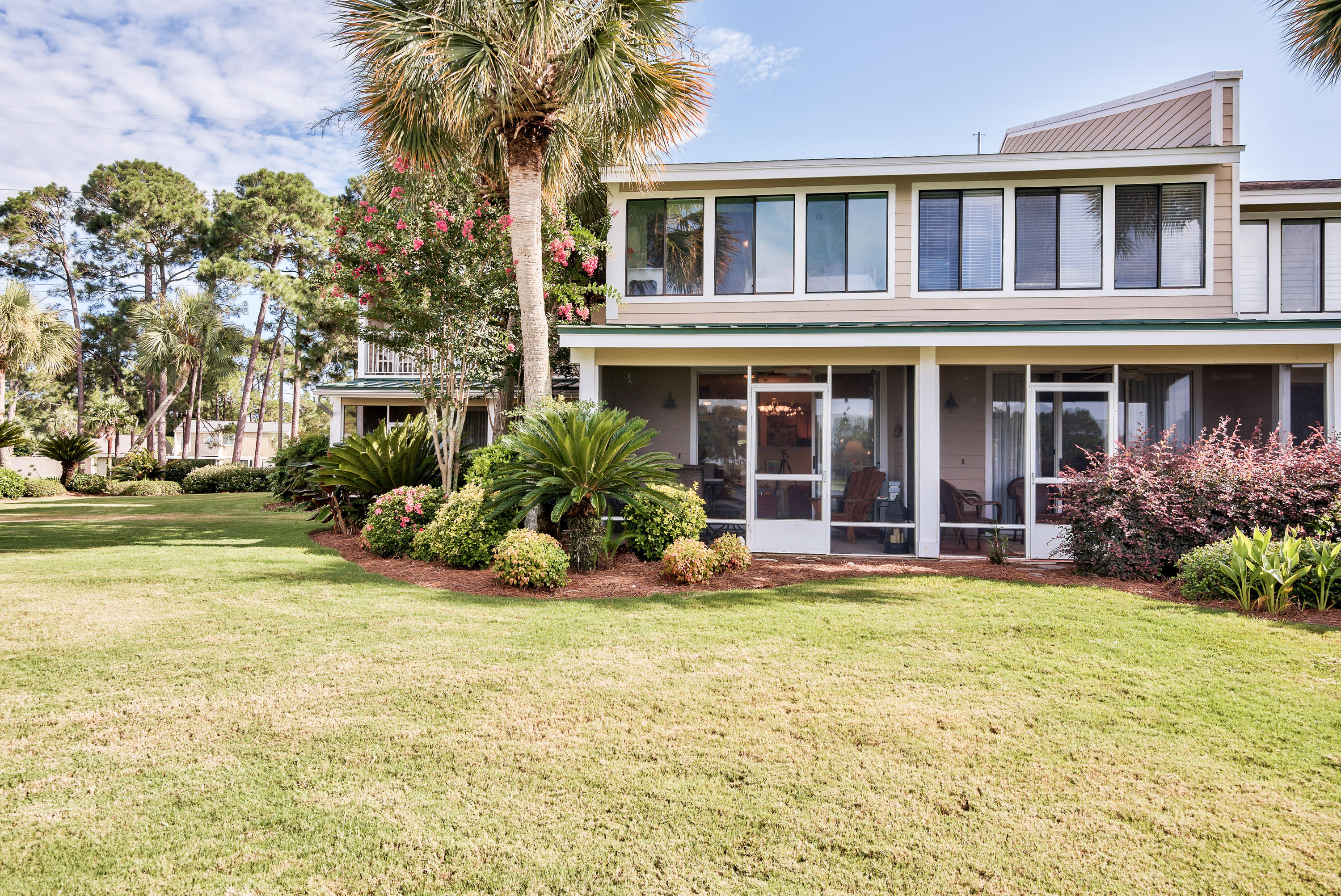 BAYOU VILLAGE CONDO PH 1 - Residential