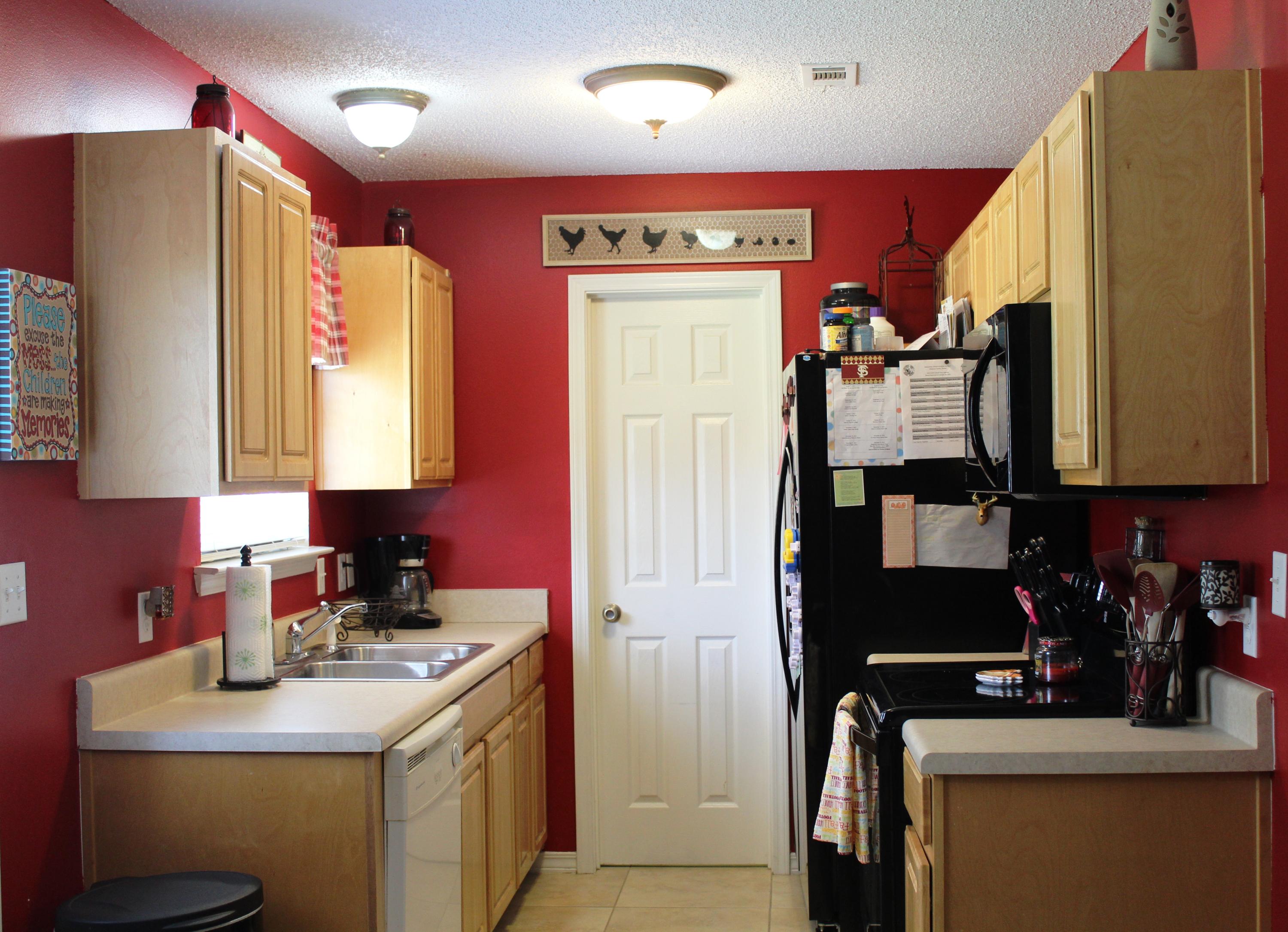 CRESTVIEW HEIGHTS 1ST ADD - Residential