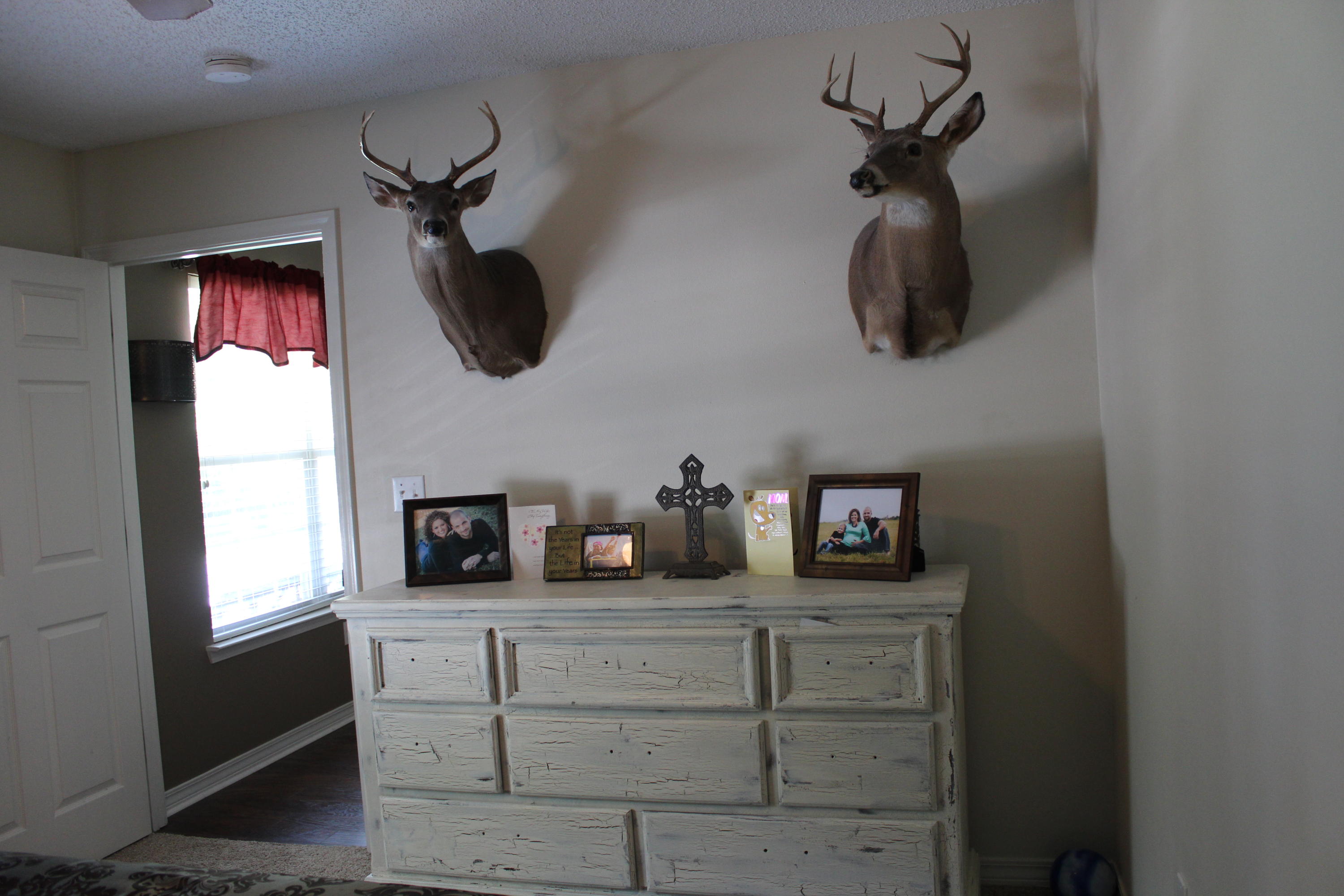 CRESTVIEW HEIGHTS 1ST ADD - Residential