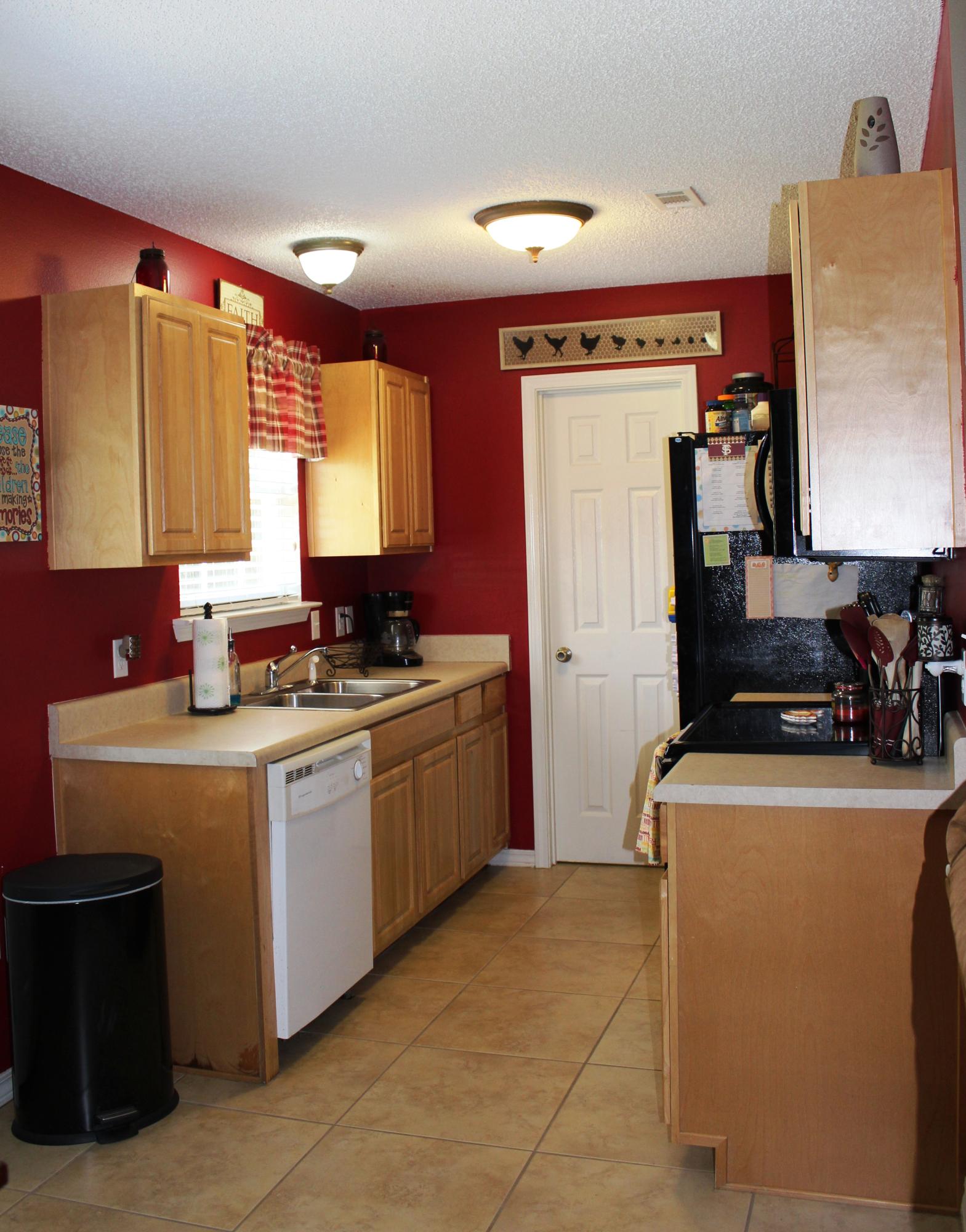 CRESTVIEW HEIGHTS 1ST ADD - Residential