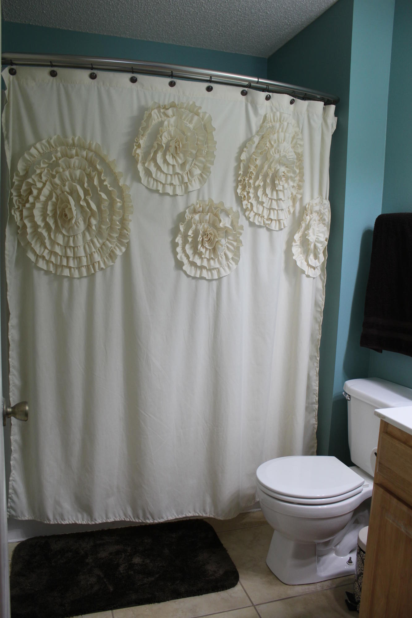 CRESTVIEW HEIGHTS 1ST ADD - Residential