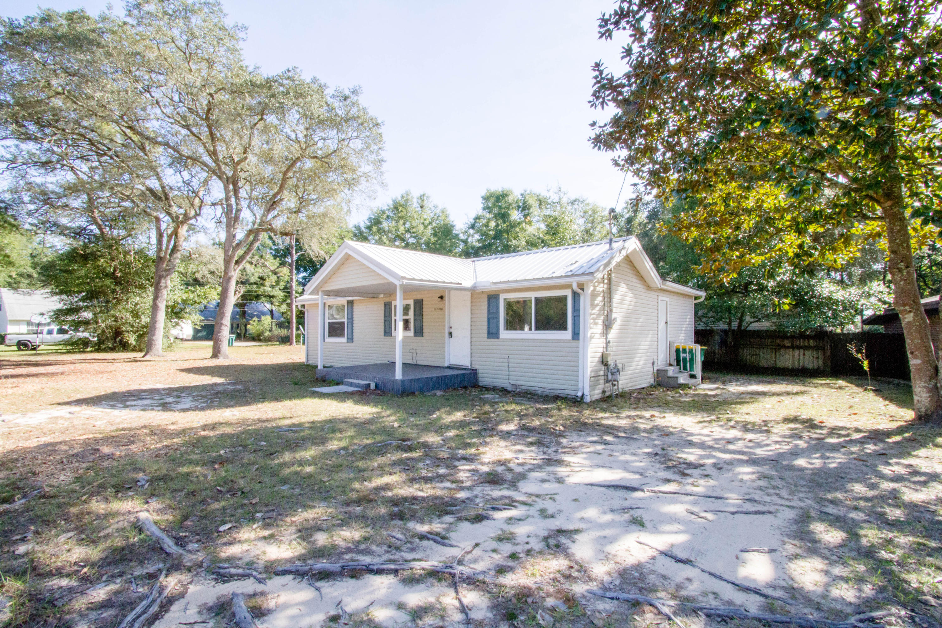 FLORIDA HEIGHTS - Residential