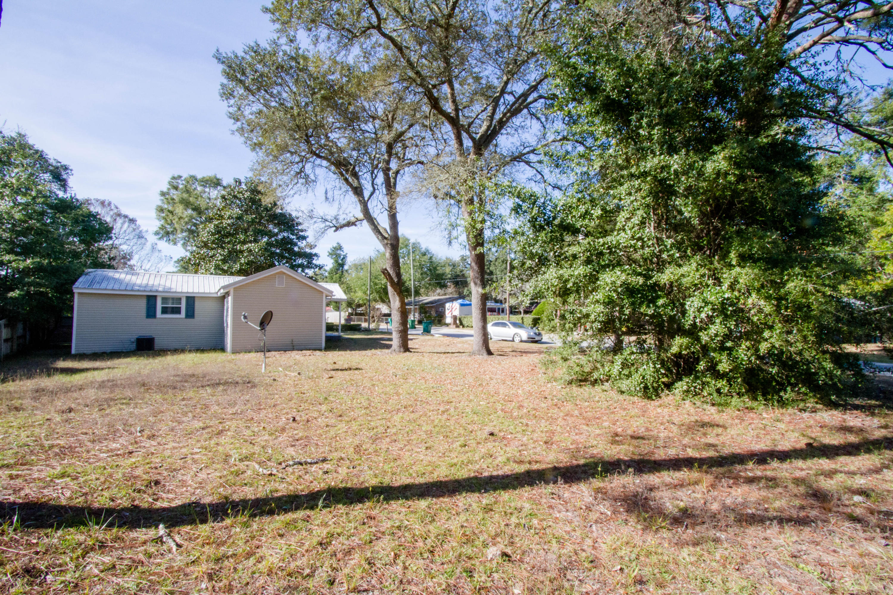 FLORIDA HEIGHTS - Residential