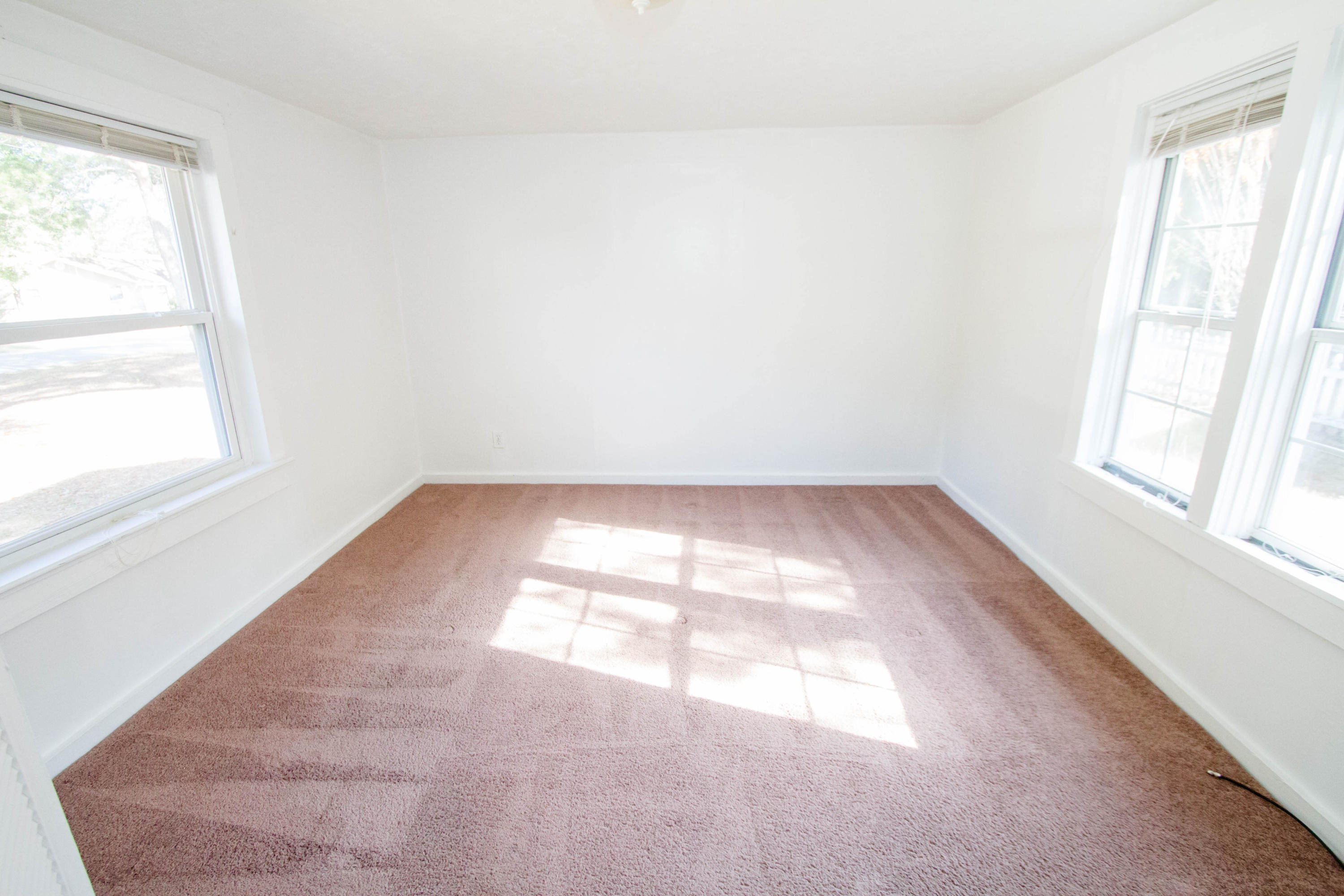 FLORIDA HEIGHTS - Residential