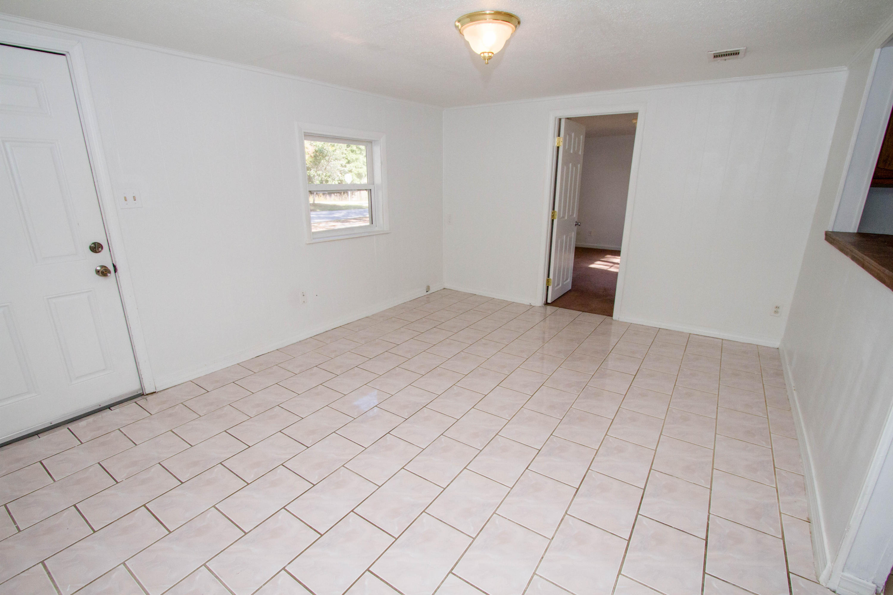 FLORIDA HEIGHTS - Residential