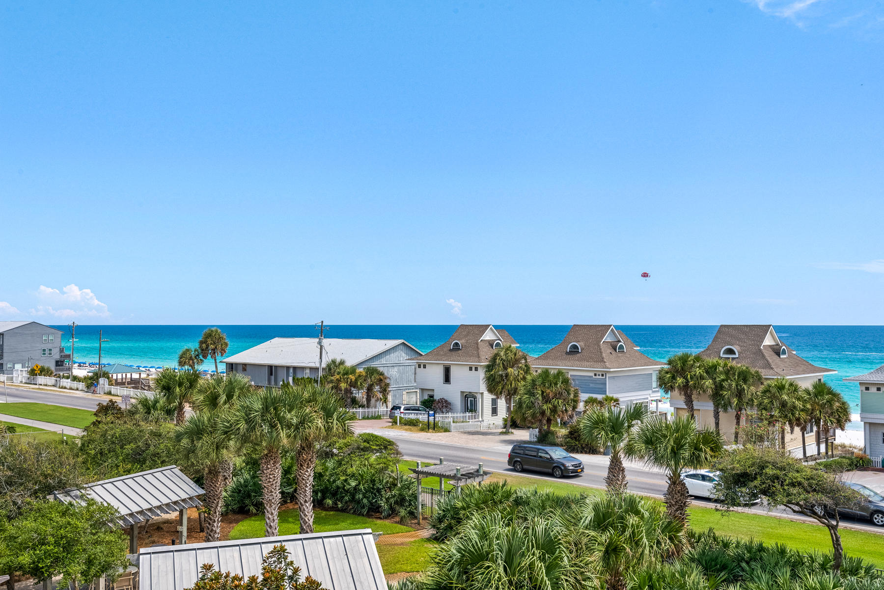 BEACH RESORT - Residential