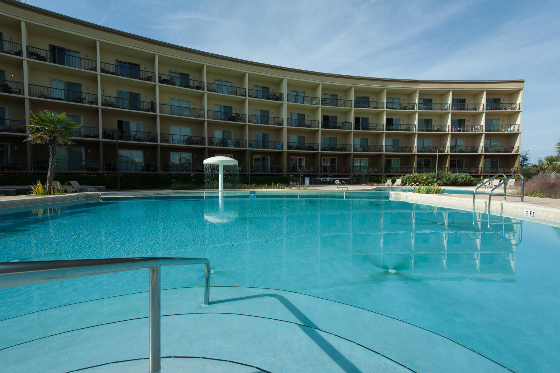 BEACH RESORT - Residential