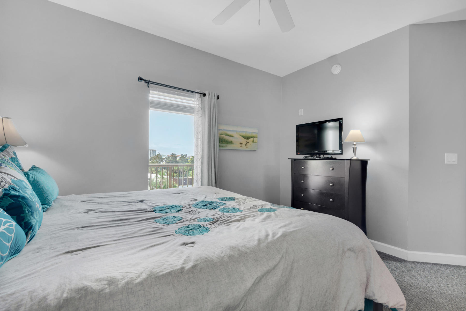 BEACH RESORT - Residential