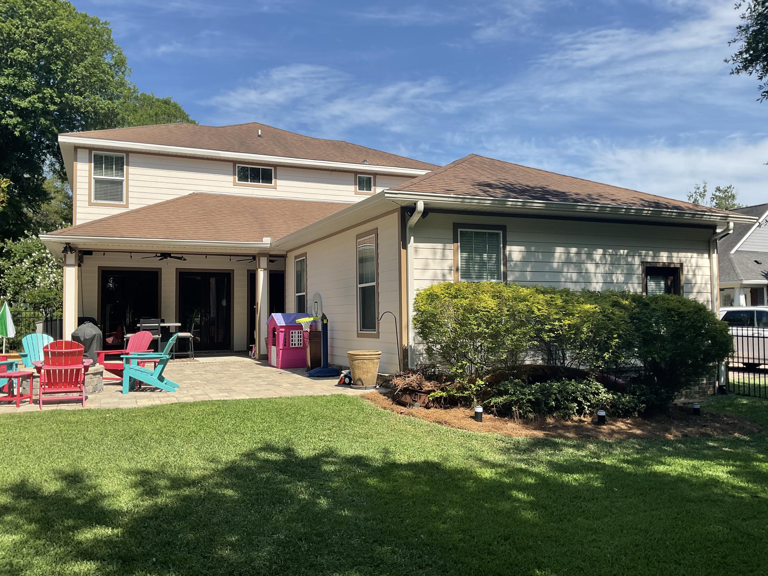 PARISH AT BLUEWATER POINT - Residential Lease