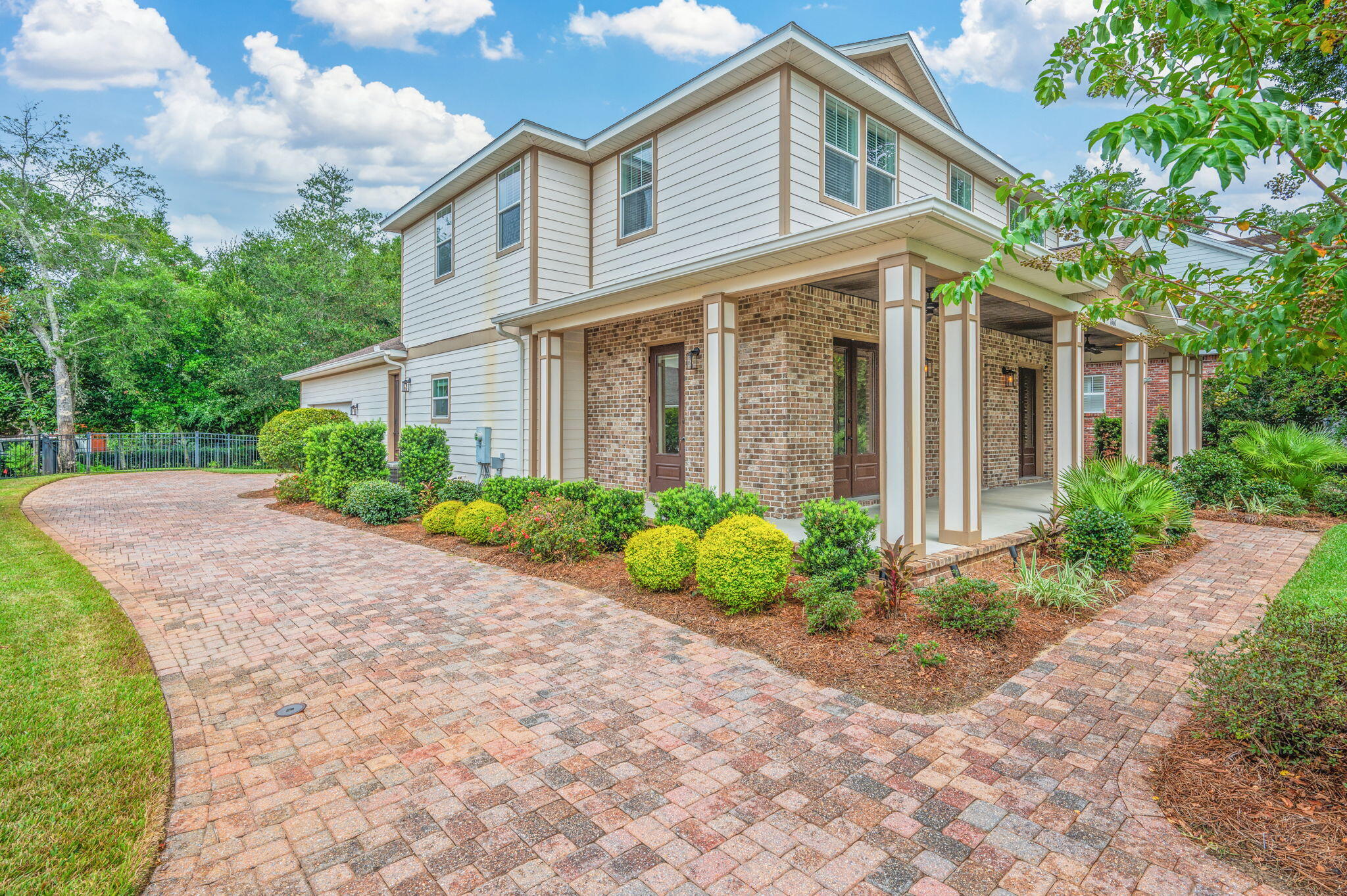 PARISH AT BLUEWATER POINT - Residential Lease