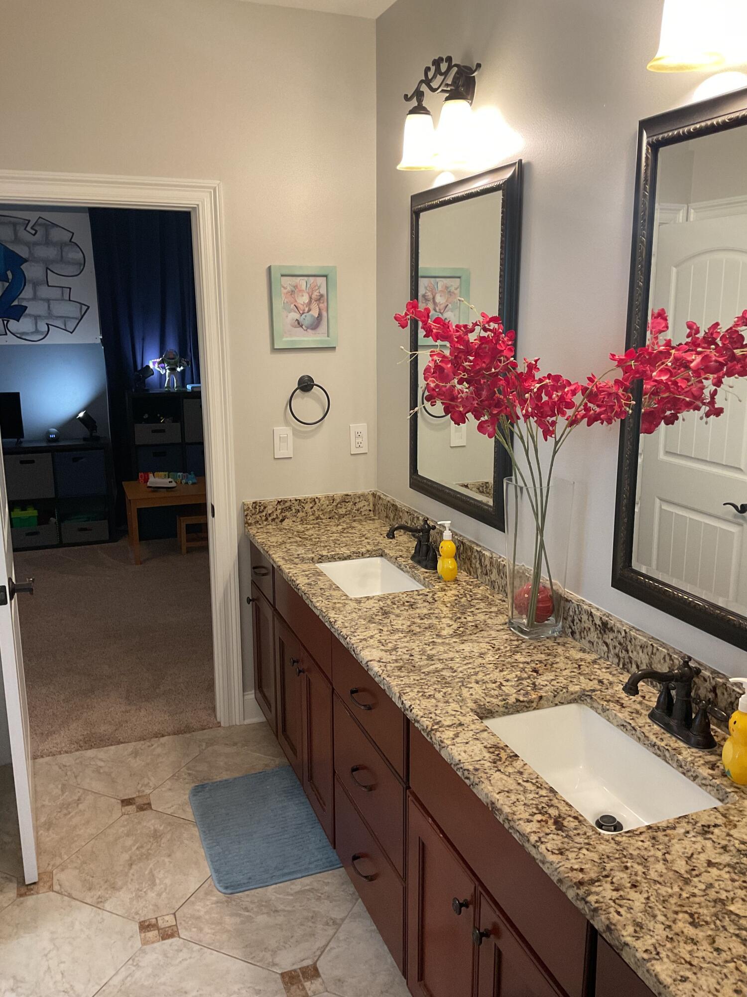 PARISH AT BLUEWATER POINT - Residential Lease