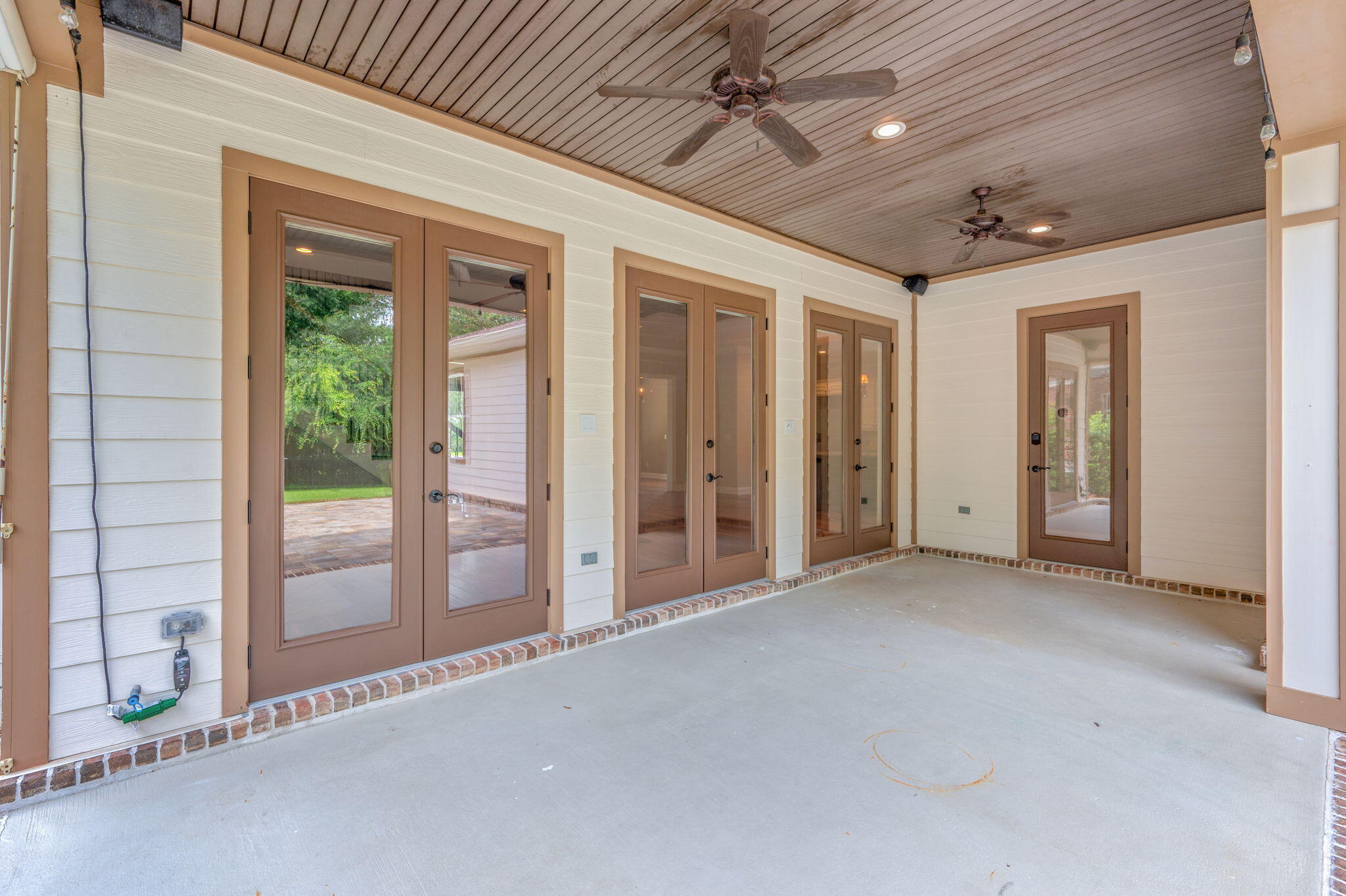 PARISH AT BLUEWATER POINT - Residential Lease