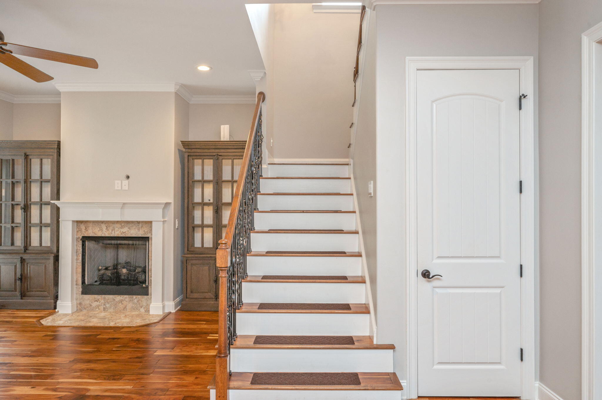 PARISH AT BLUEWATER POINT - Residential Lease
