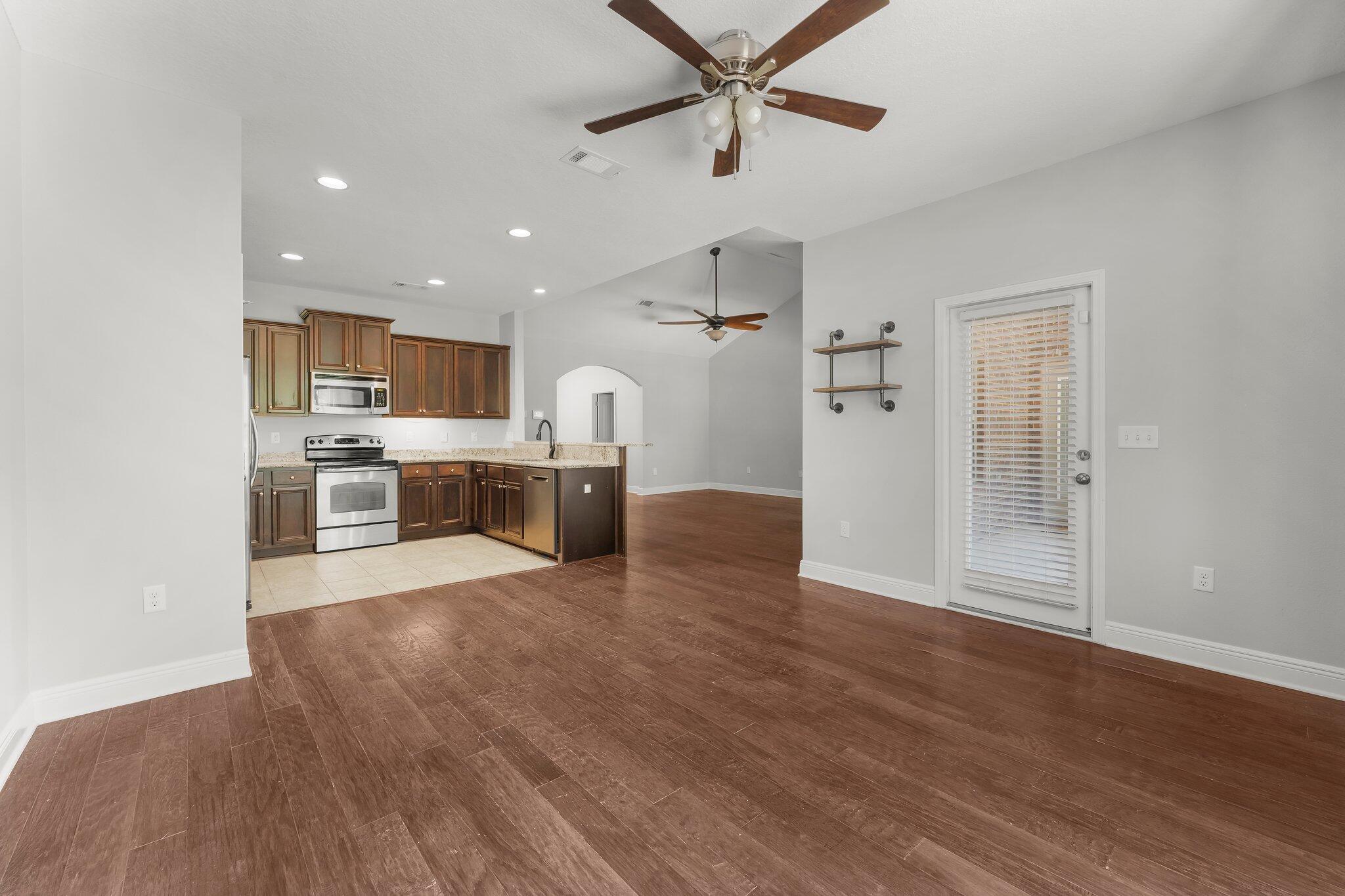WHISPERING LAKE - Residential Lease