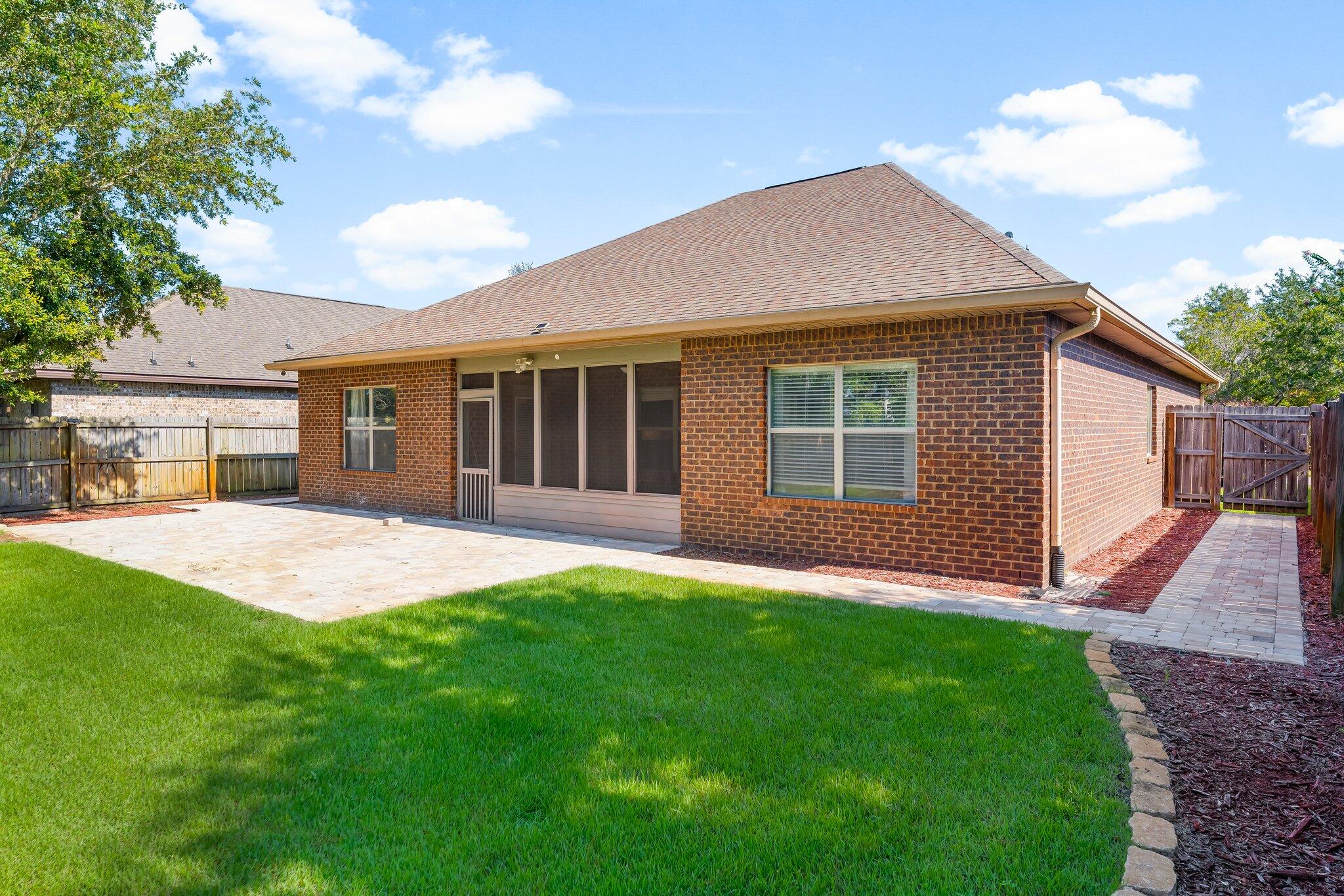 WHISPERING LAKE - Residential Lease