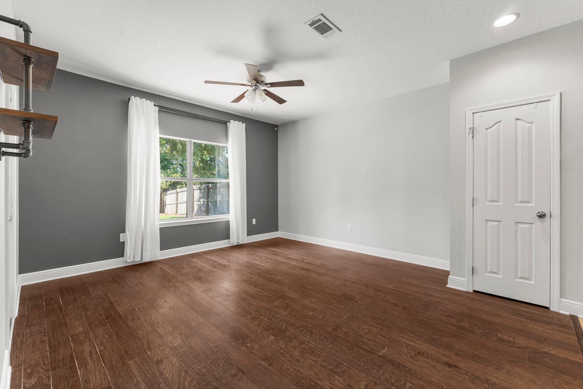 WHISPERING LAKE - Residential Lease