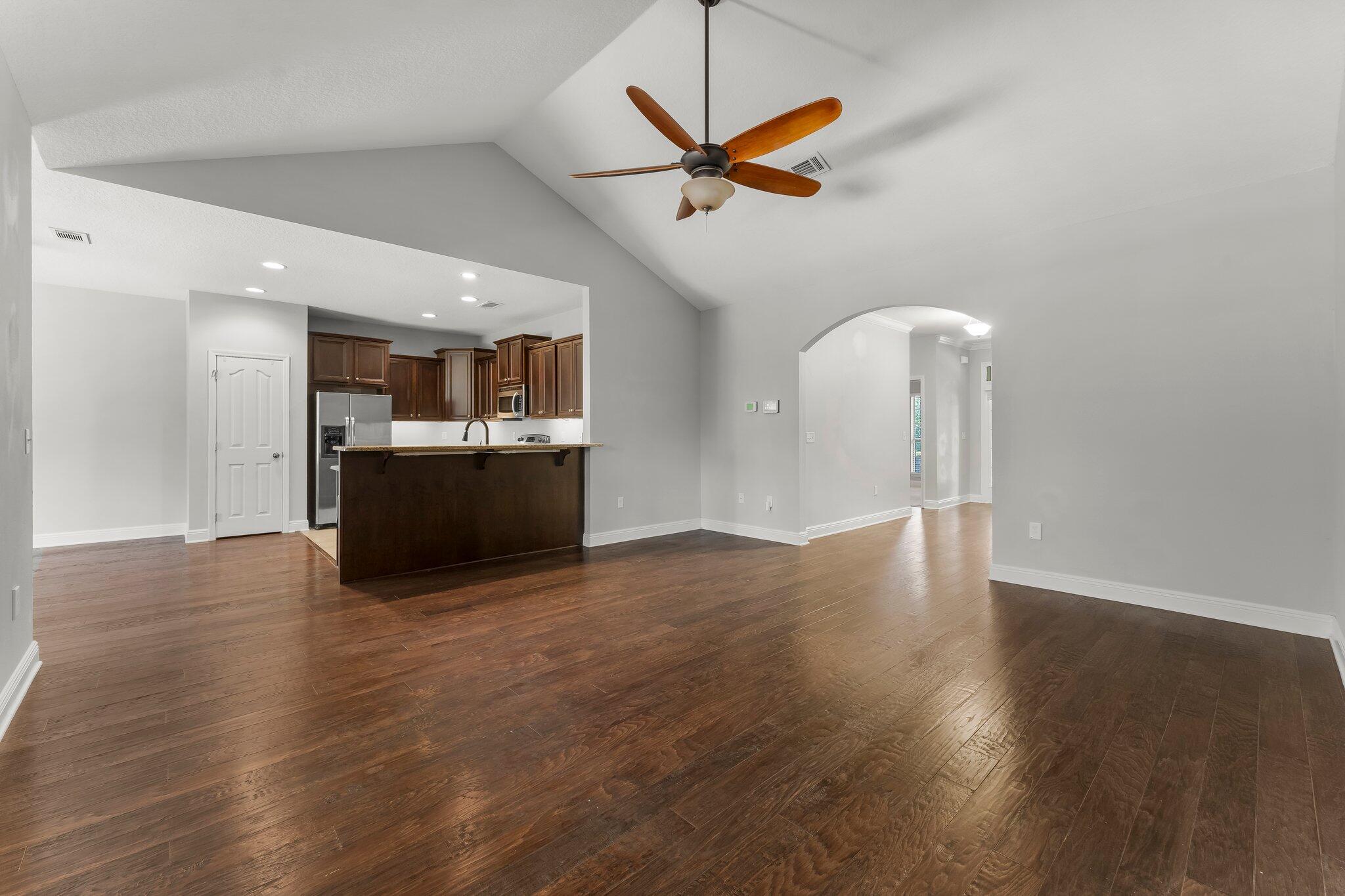 WHISPERING LAKE - Residential Lease