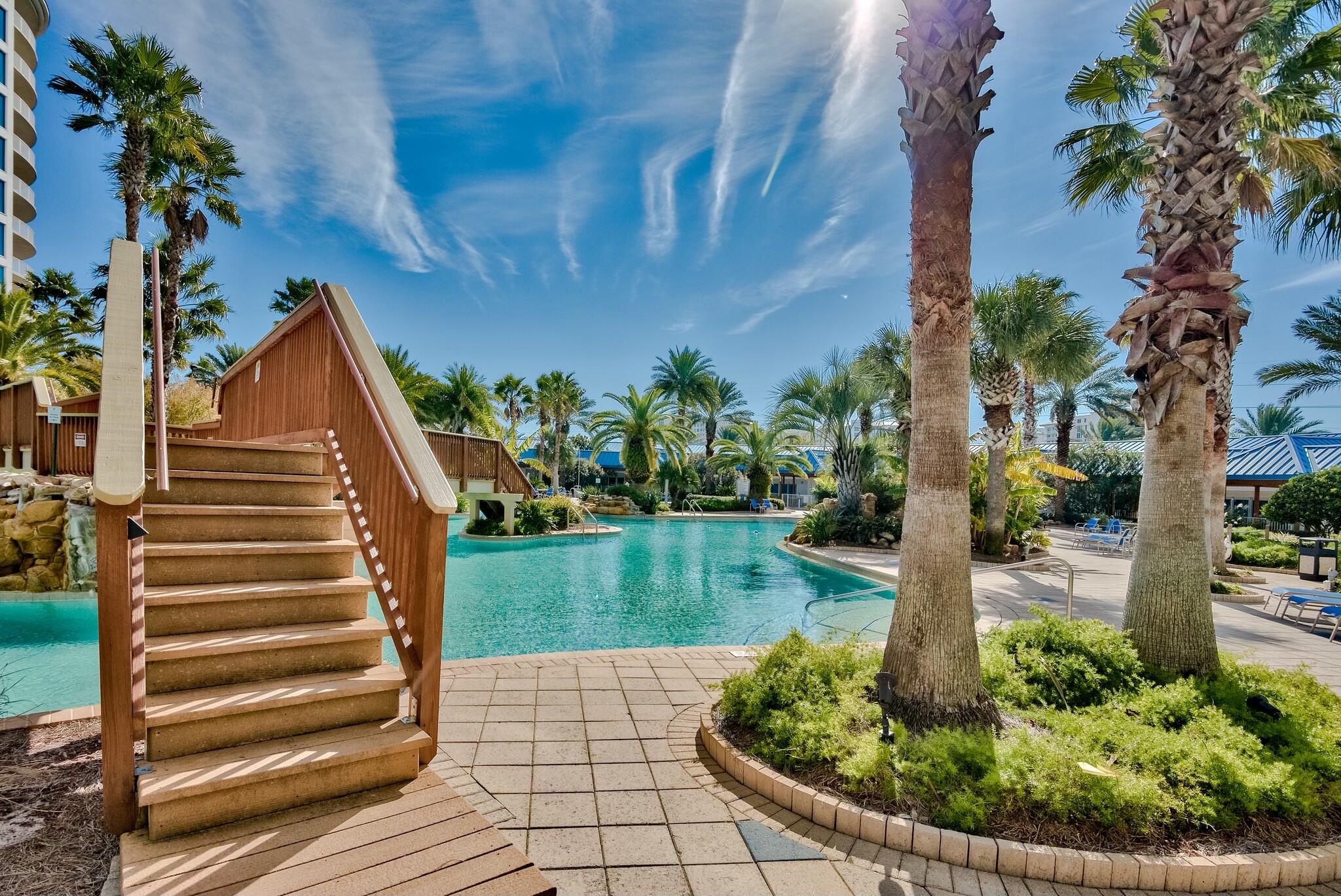 THE PALMS OF DESTIN - Residential