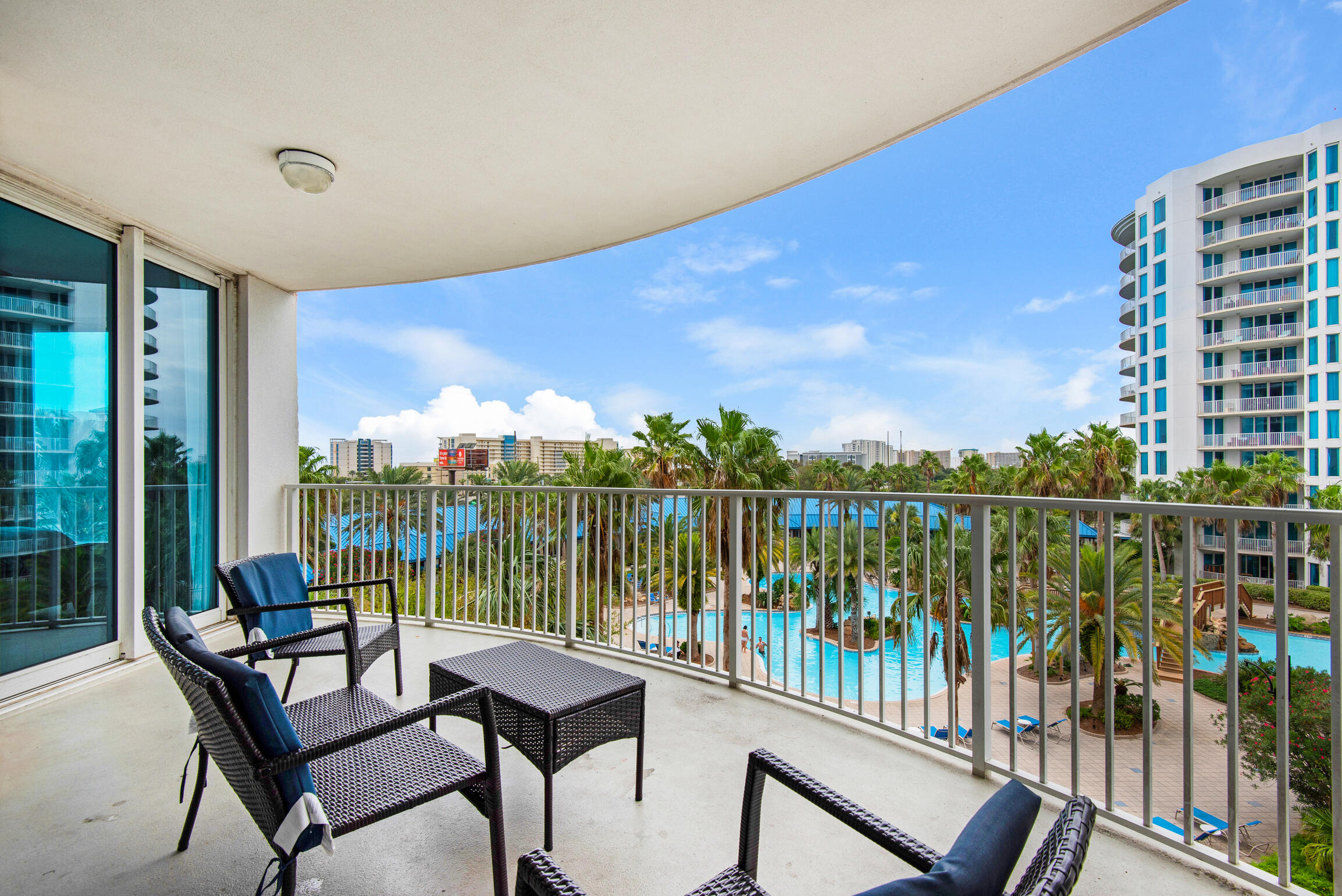 THE PALMS OF DESTIN - Residential