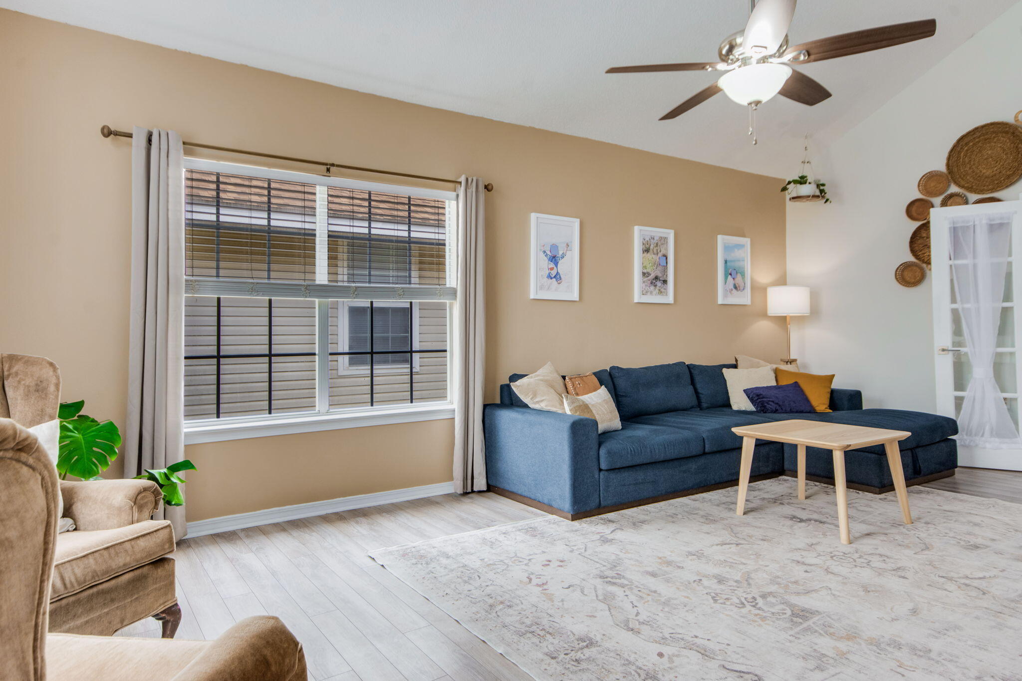 IVALEA GARDENS - Residential