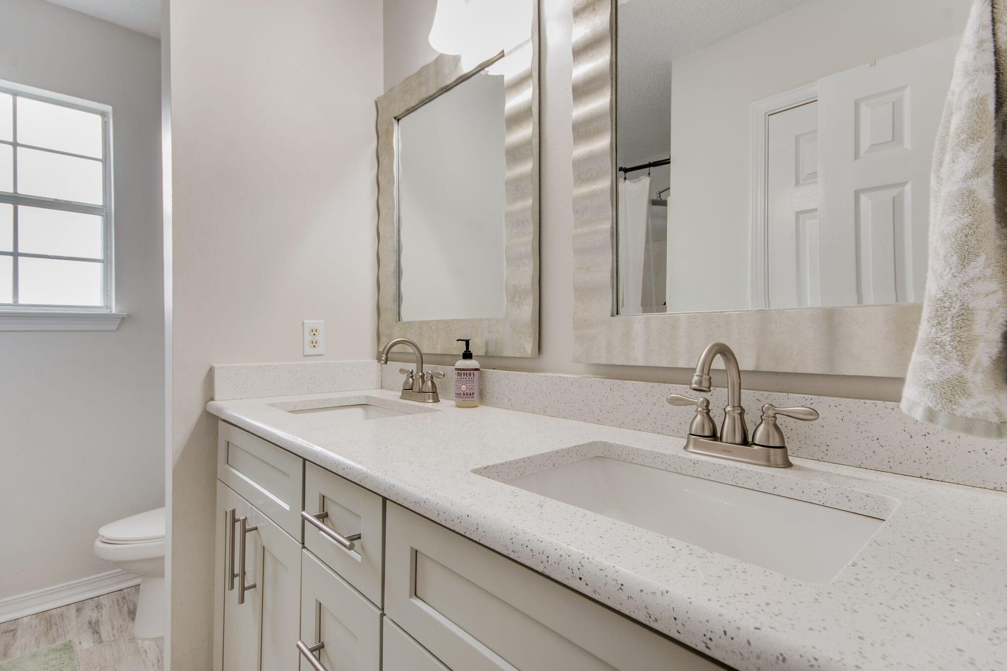 IVALEA GARDENS - Residential