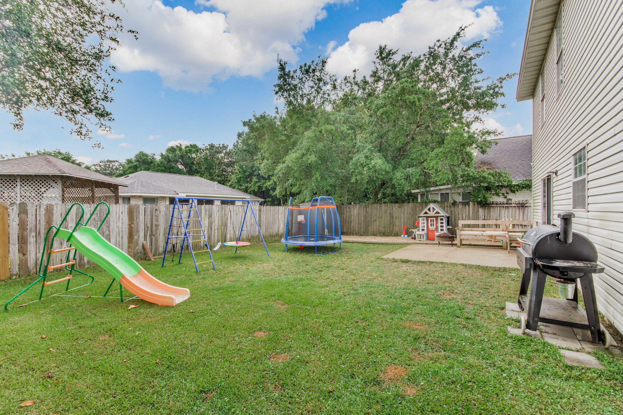 IVALEA GARDENS - Residential