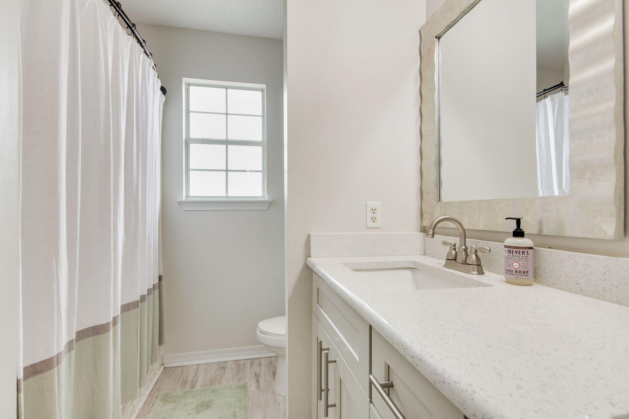 IVALEA GARDENS - Residential