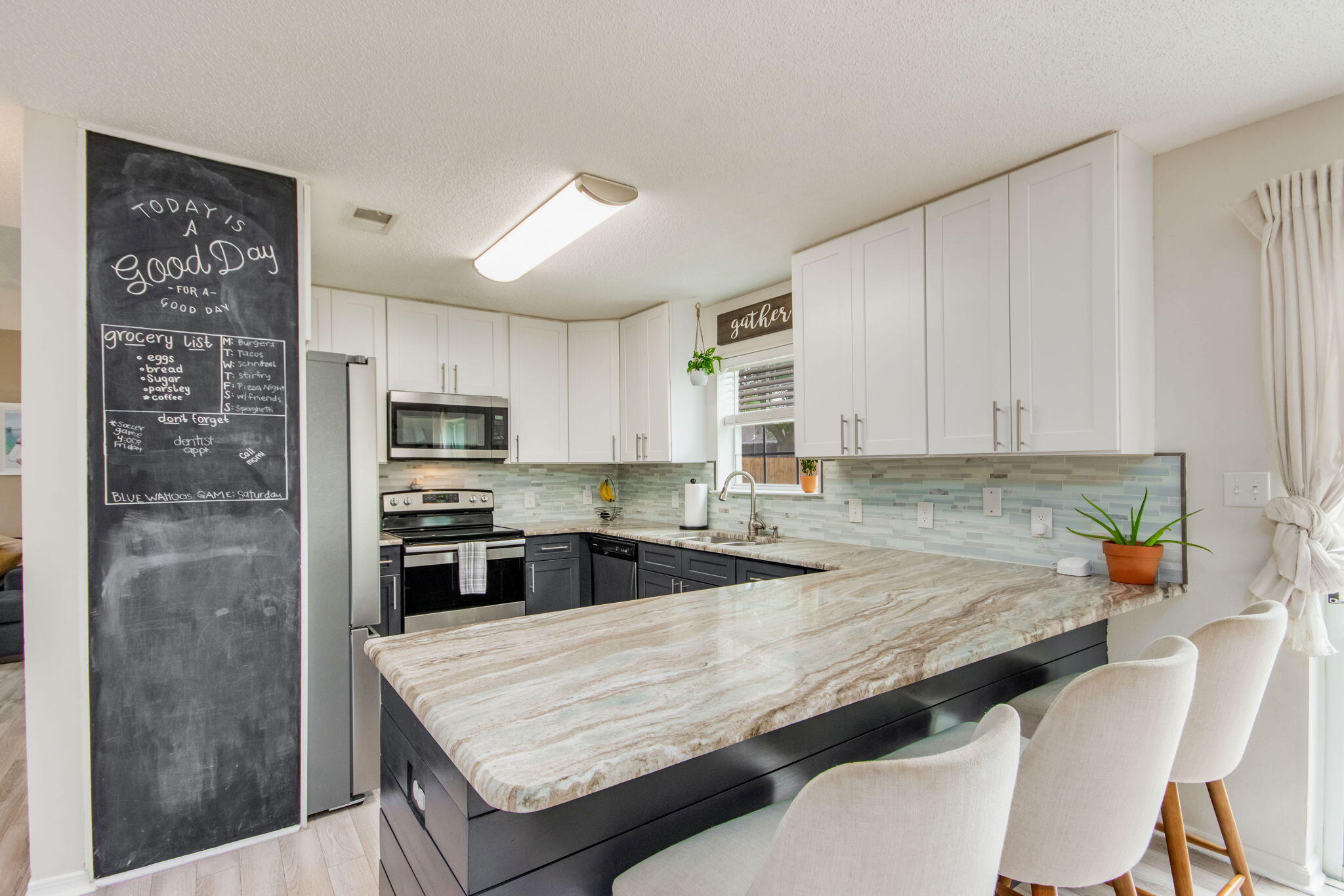 IVALEA GARDENS - Residential